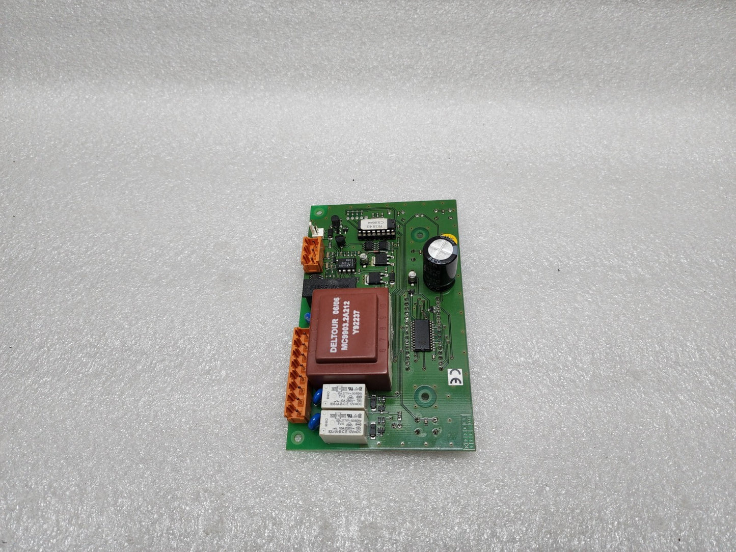 DELTOUR 06/06 MC9903.2A212 Y92237 SERSA SSA940310 V2 95/180/180-OJRT