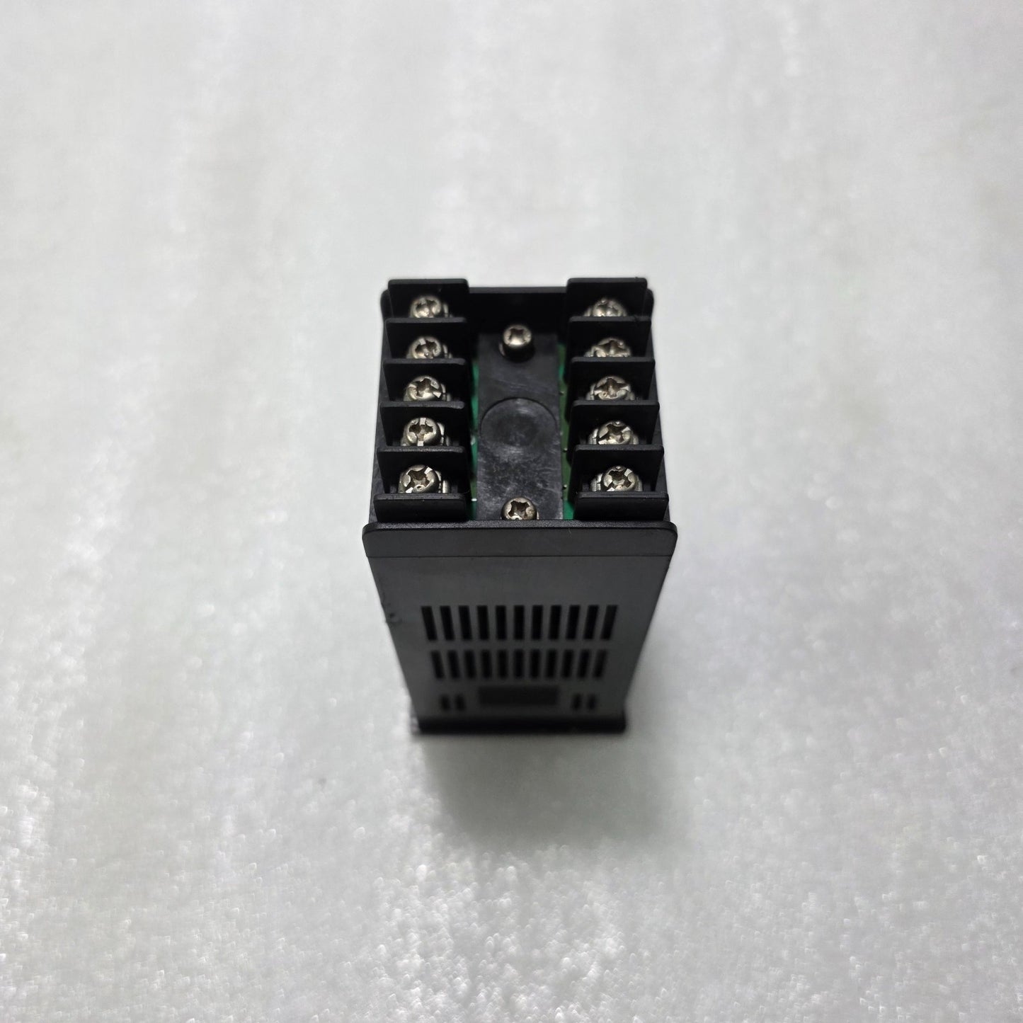 TOHO CN-40 DIGITAL TEMPERATURE CONTROLLER 100–240V AC PID CONTROLLER
