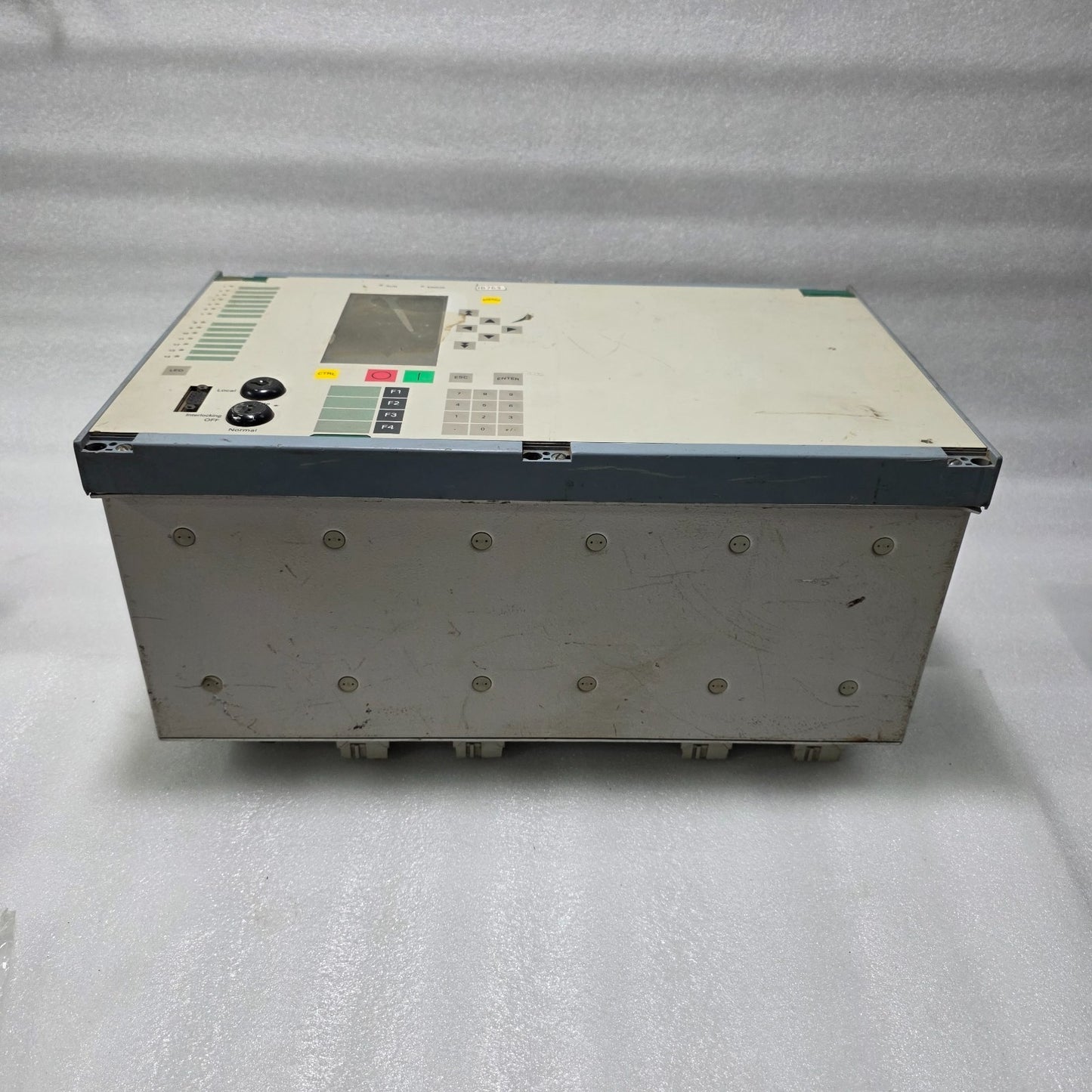SIEMENS SIPROTEC 7UT6331-4EB92-2BC3 TRANSFORMER DIFFERENTIAL PROTECTION RELAY