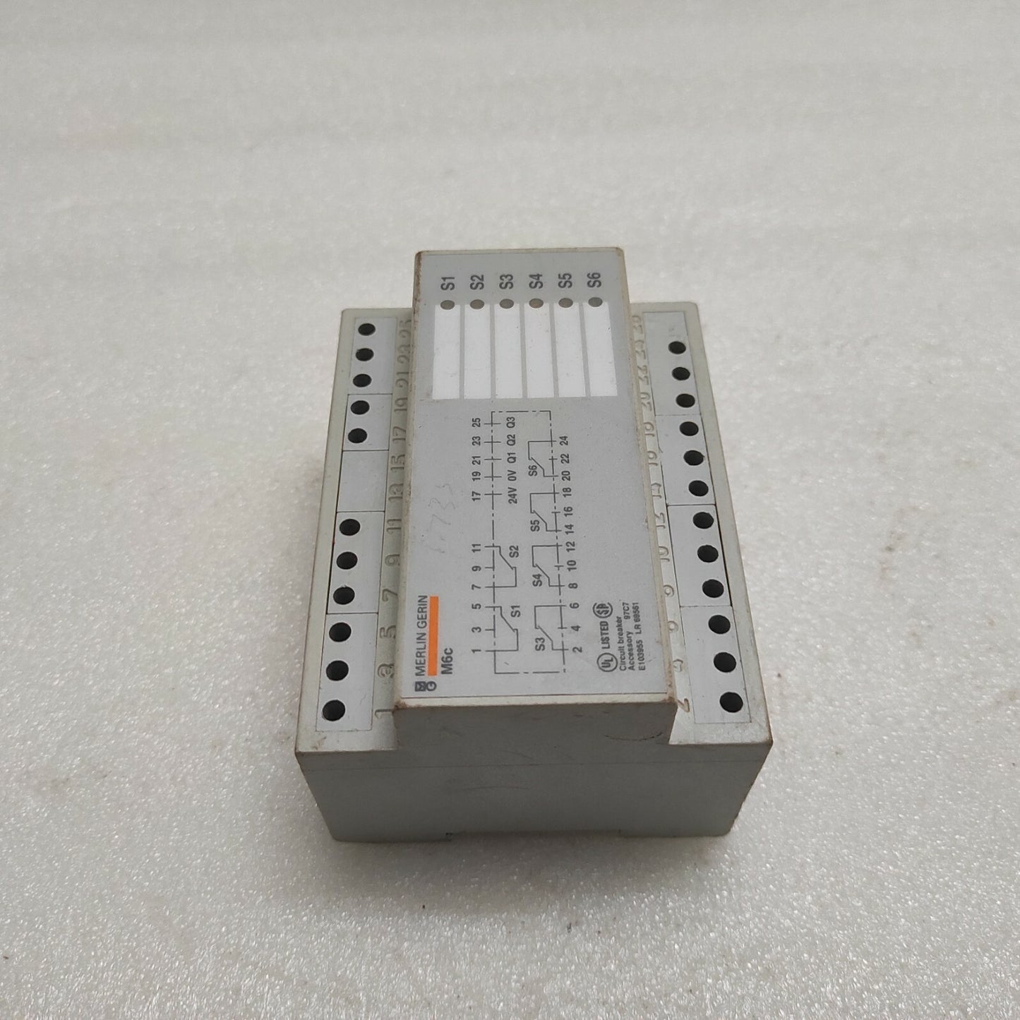 SE MERLIN GERIN M6C CONTROLLER MODULE 33104