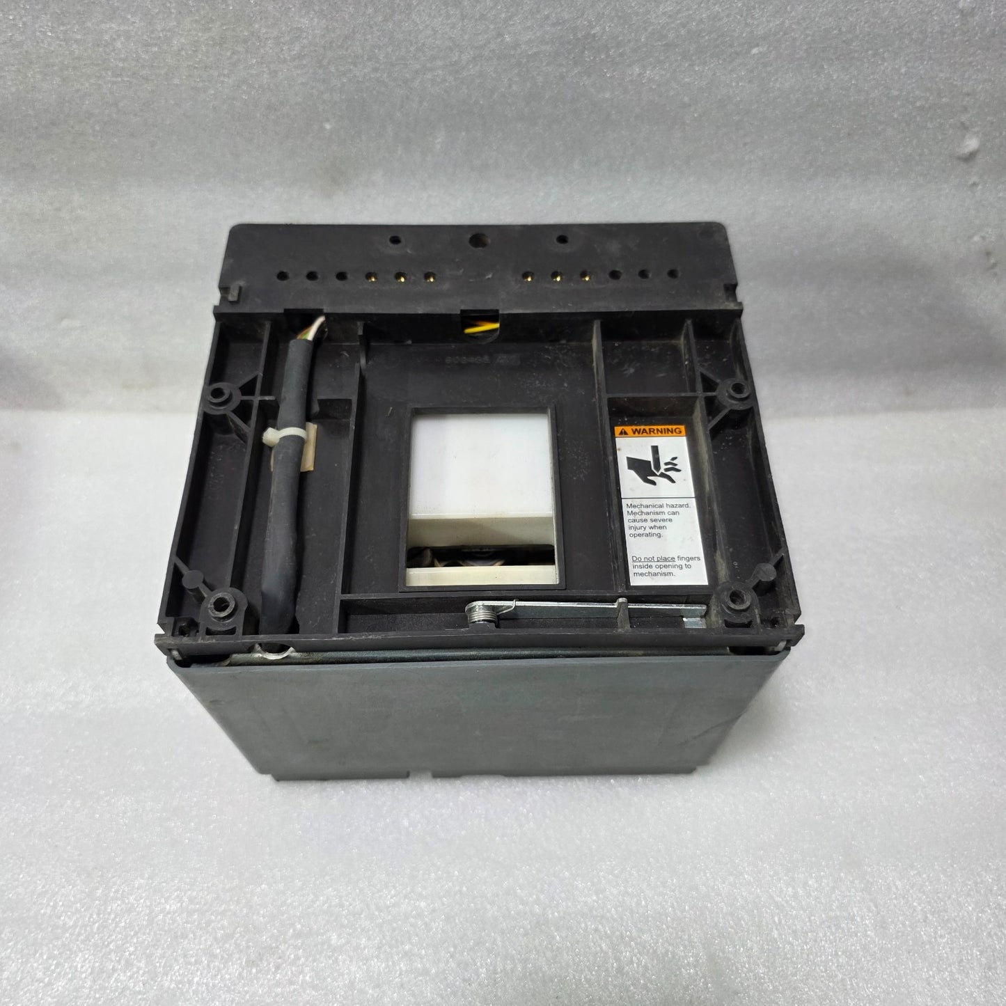 SIEMENS 3VL9600-3MQ00 MOTOR OPERATOR FOR 3VL MCCB | AUTOMATIC ON/OFF MECHANISM |