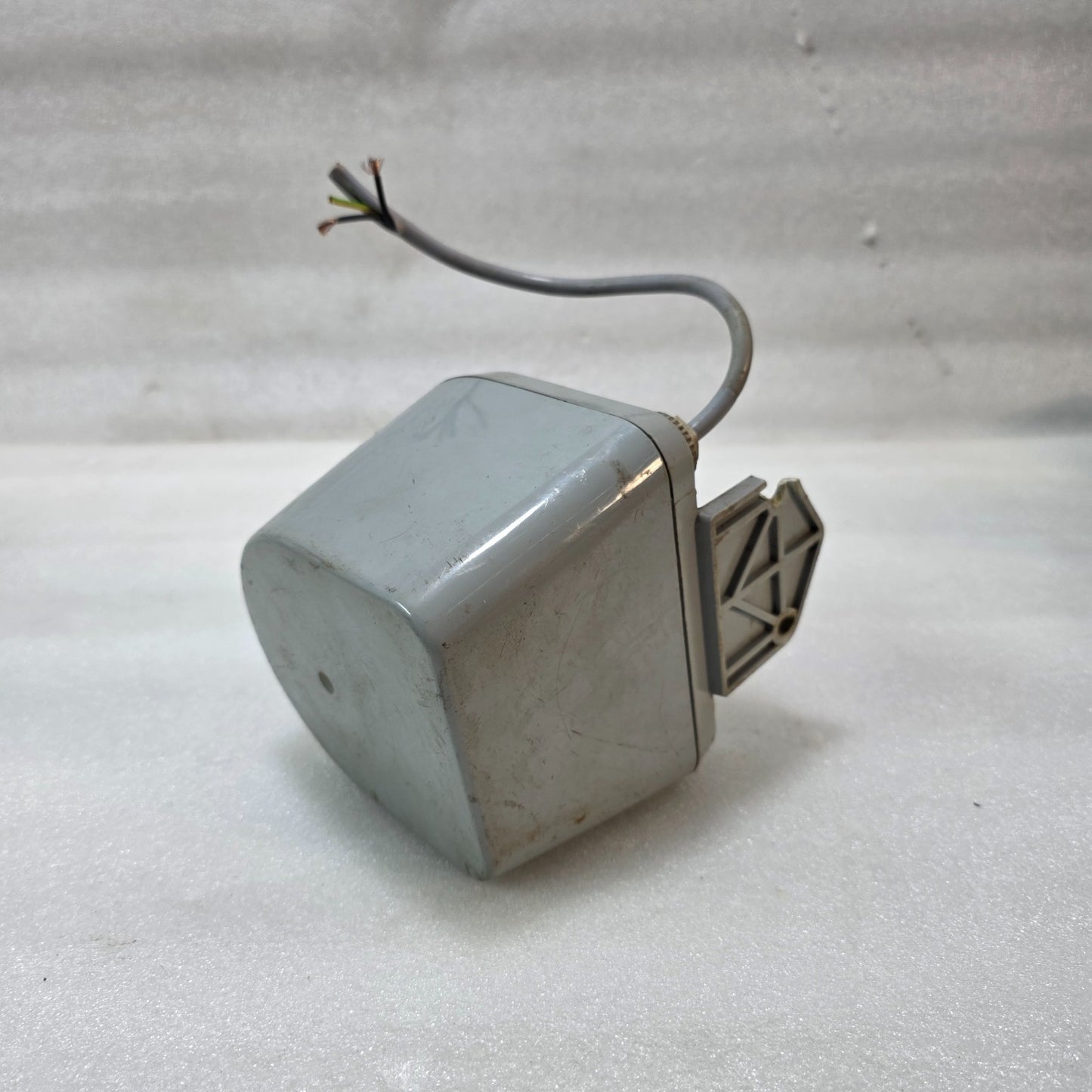 RIF HPW12 INDUSTRIAL HEATER 24VDC 0.3A IP55 | PANEL ANTI-CONDENSATION HEATER | M
