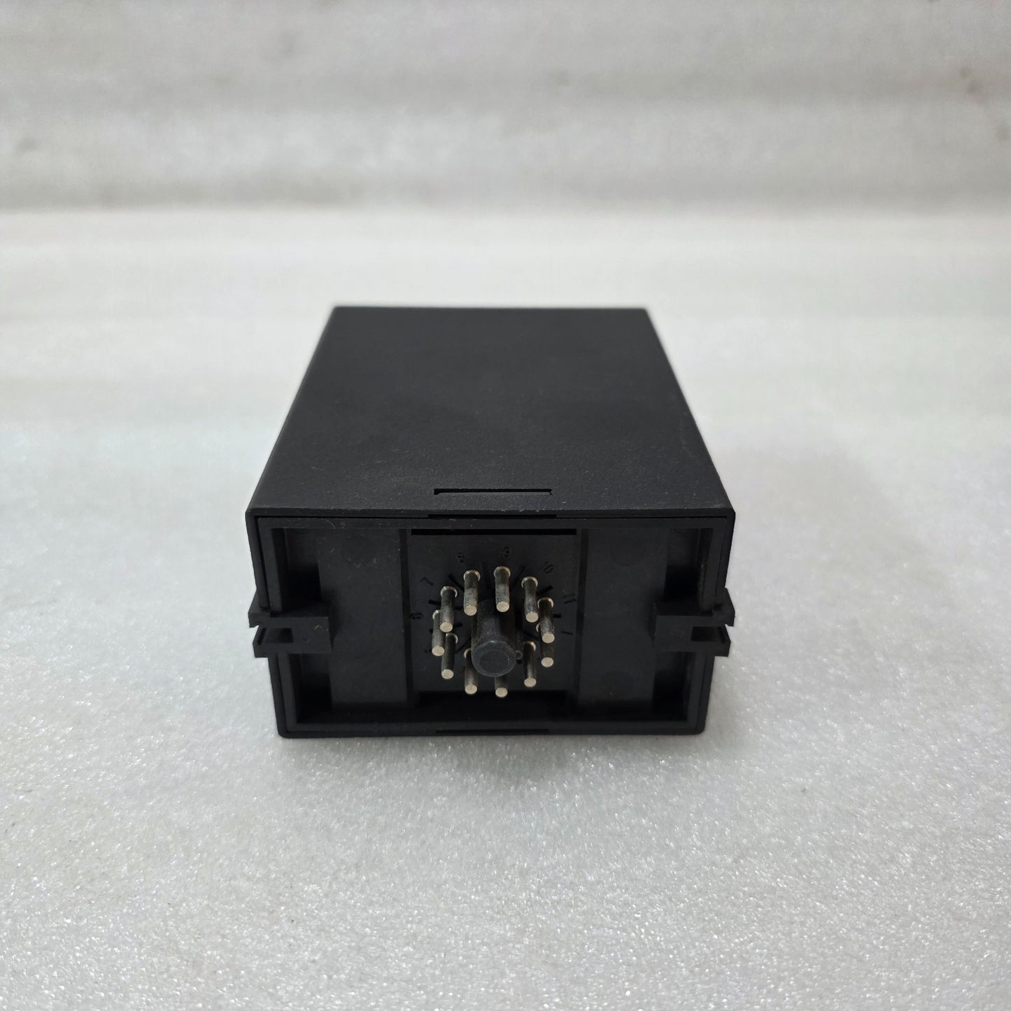 M-SYSTEM AB2-6A-C ANALOG BACKUP STATION SIGNAL CONVERTER 1–5V TO 4–20MA 110V AC