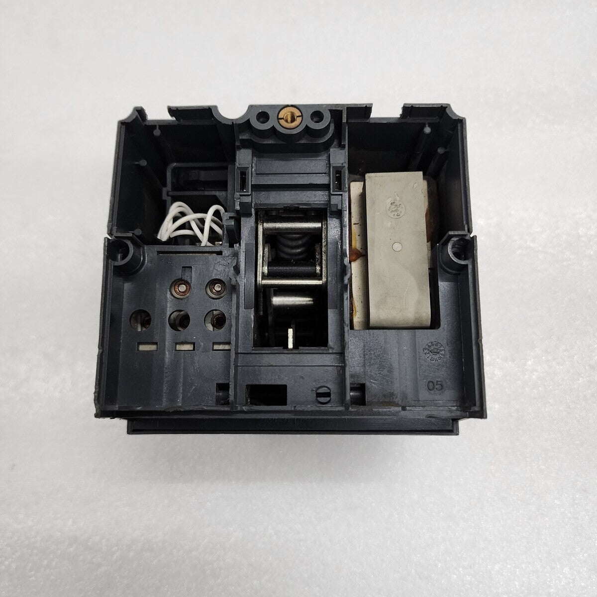 NSX 100B MOTOR OPERATOR 100A