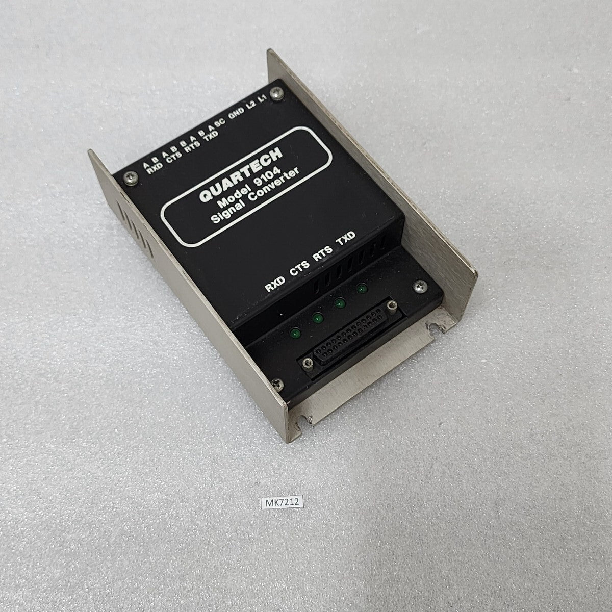 QUARTECH 9104 SIGNAL CONVERTER