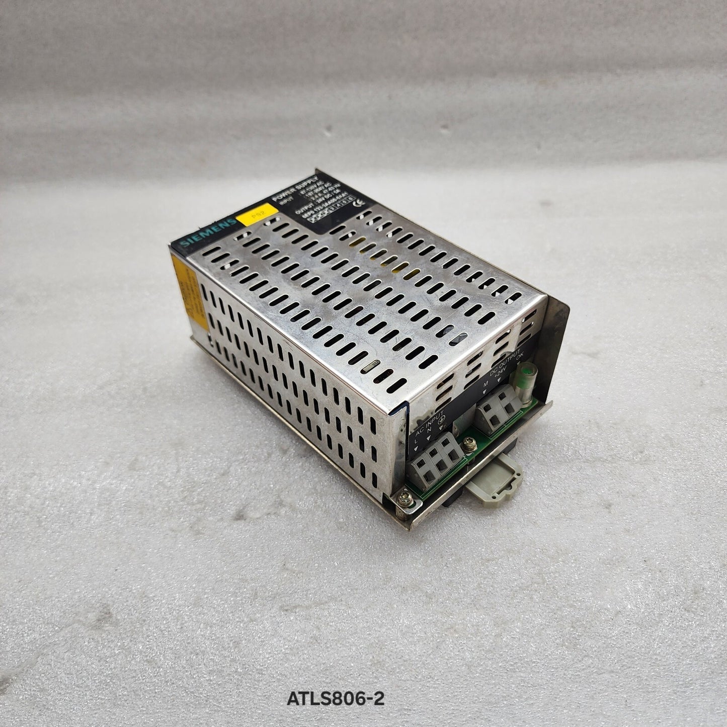 SIEMENS 6EP0 133-3AA00-0AA1 POWER SUPPLY 24VDC 5A