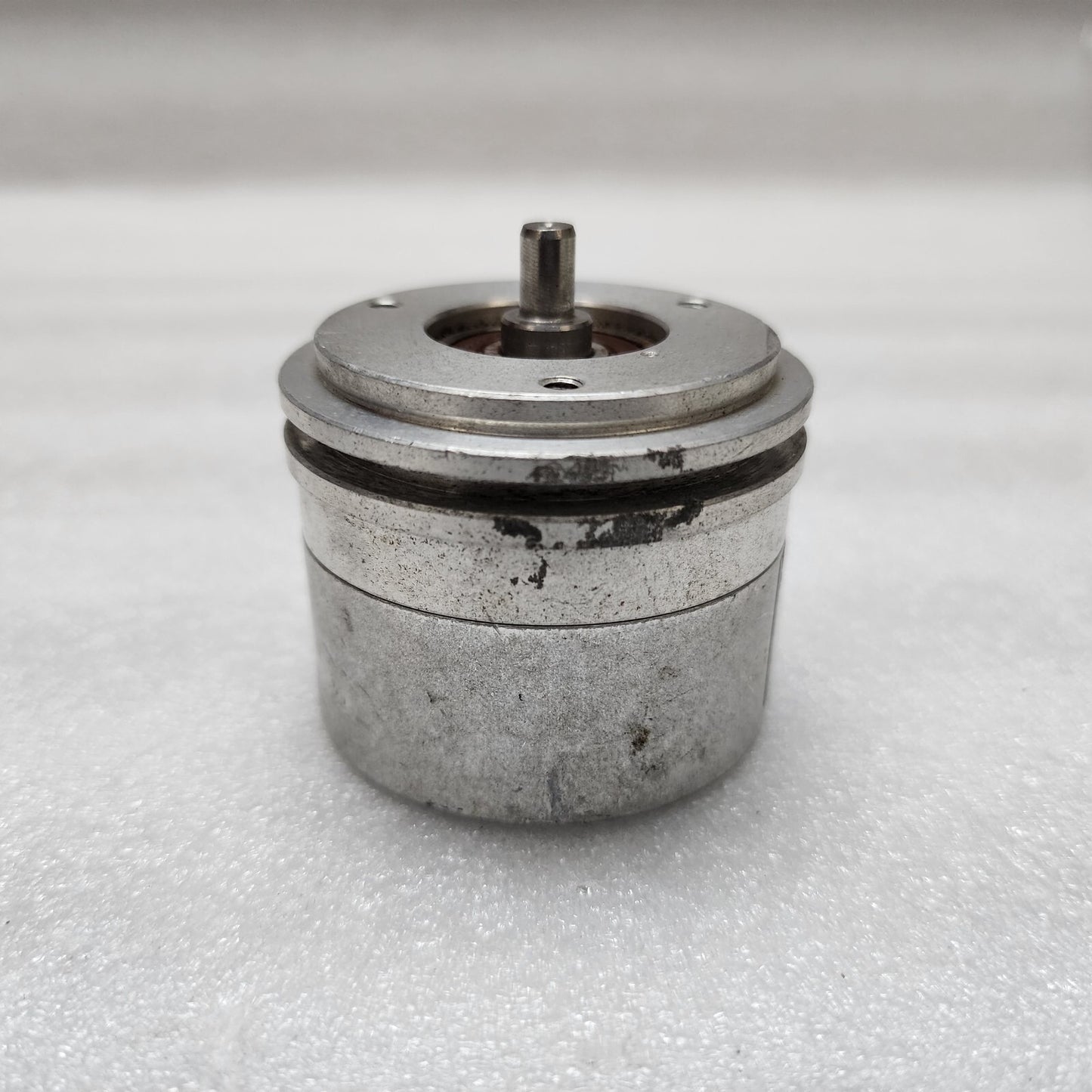 HEIDENHAIN ROD436150027S12-03 ENCODER 37683643 10-30V