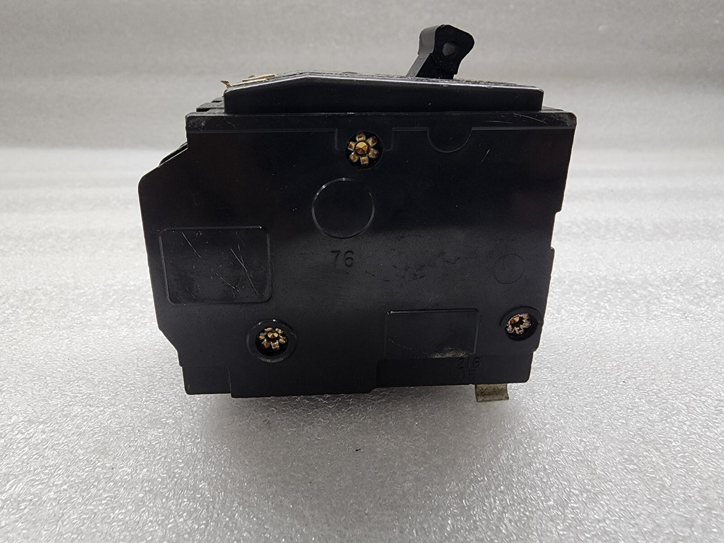 SQUARE D MG-5233 3-POLE CIRCUIT BREAKER 60A