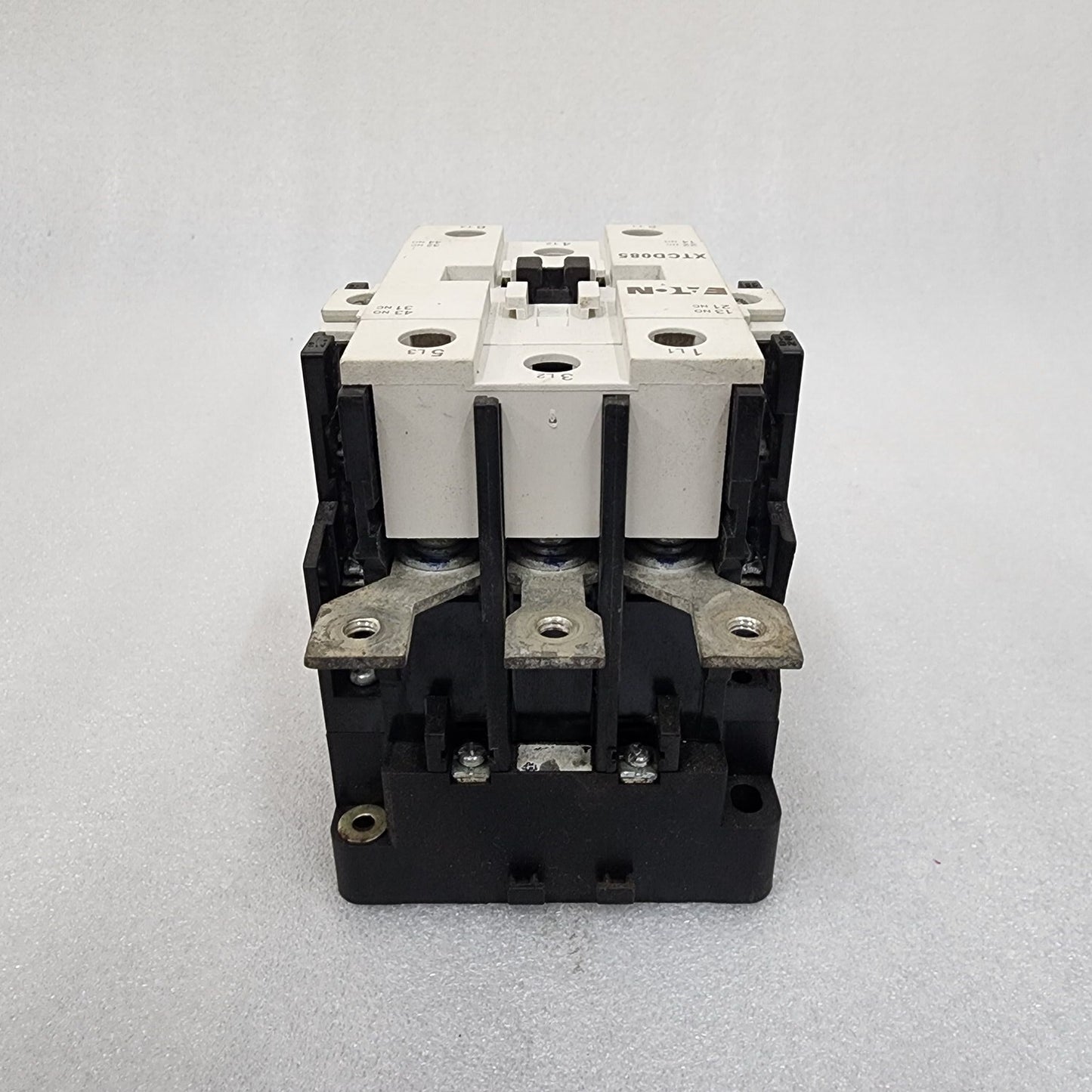 EATON XTCD085 3-POLE CIRCUIT BREAKER 135A