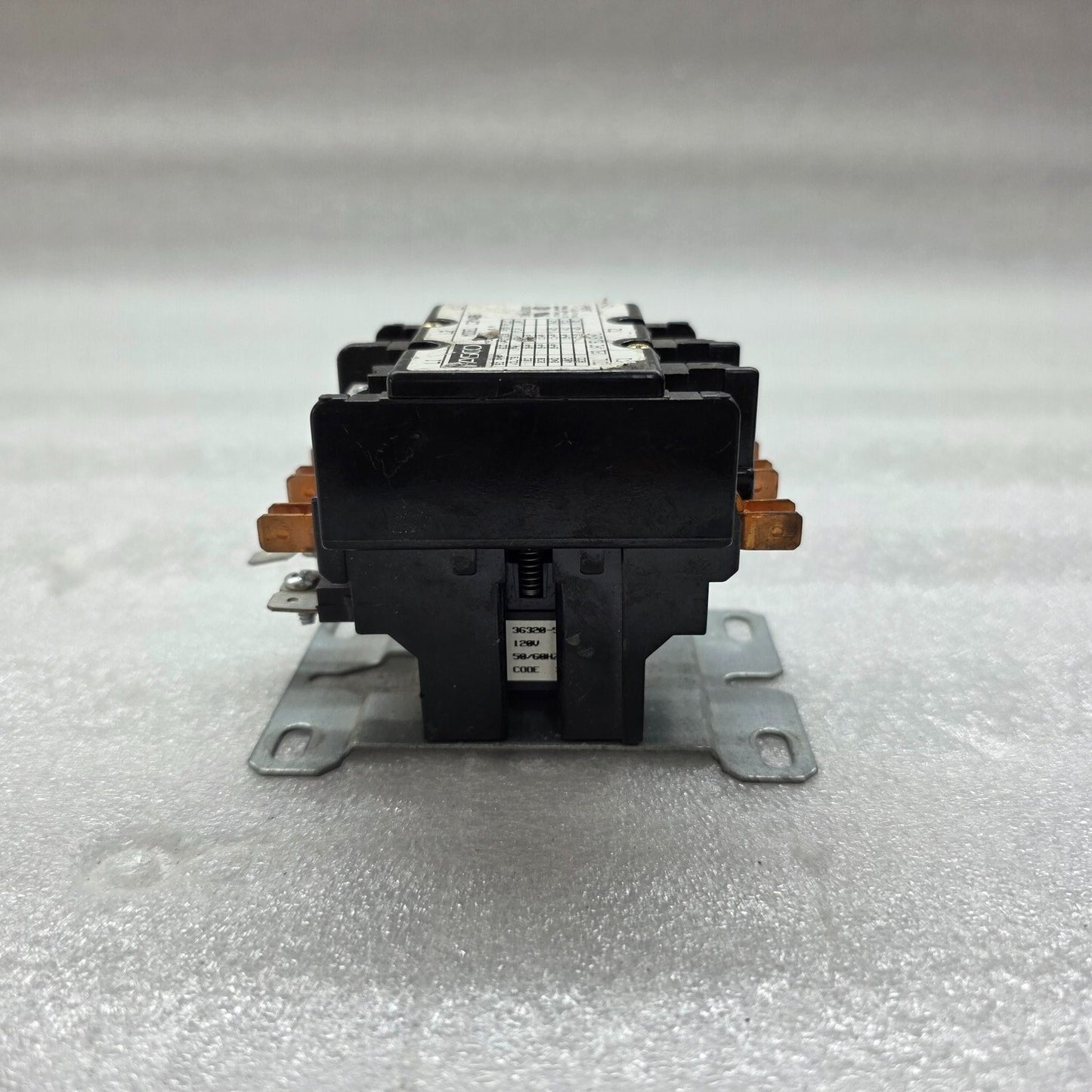 FASCO C3M40B 3-POLE MAGNETIC CONTACTOR 120V