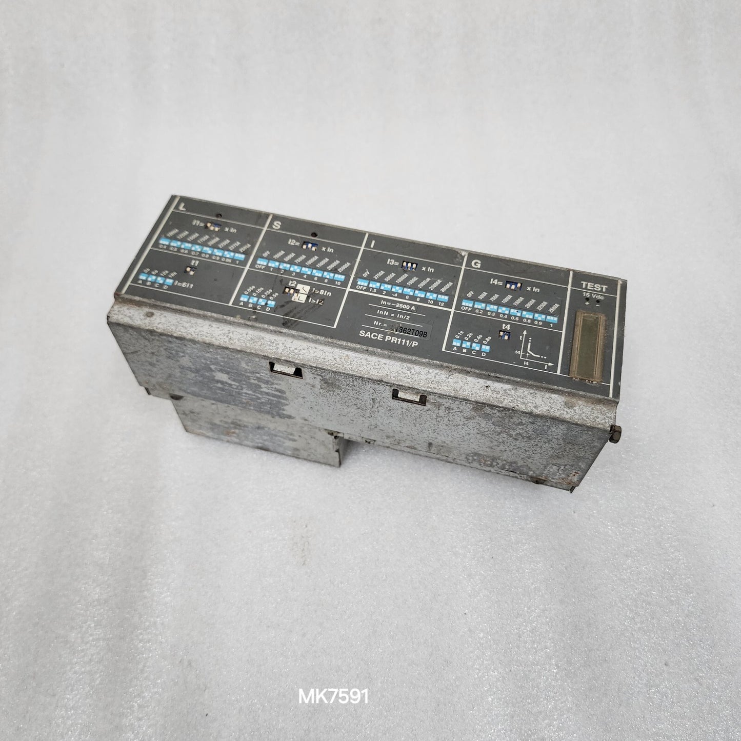 ABB SACE PR111/P 2500A OVERCURRENT RELEASE PROTECTION UNIT
