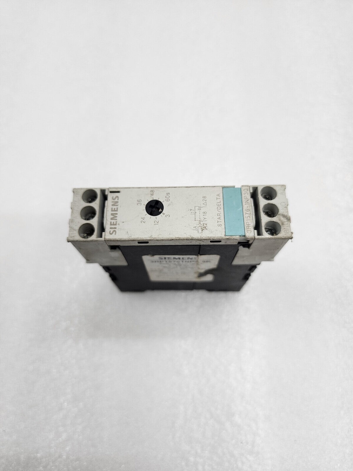 SIEMENS 3RP1576-1NP30 STAR DELTA TIMER