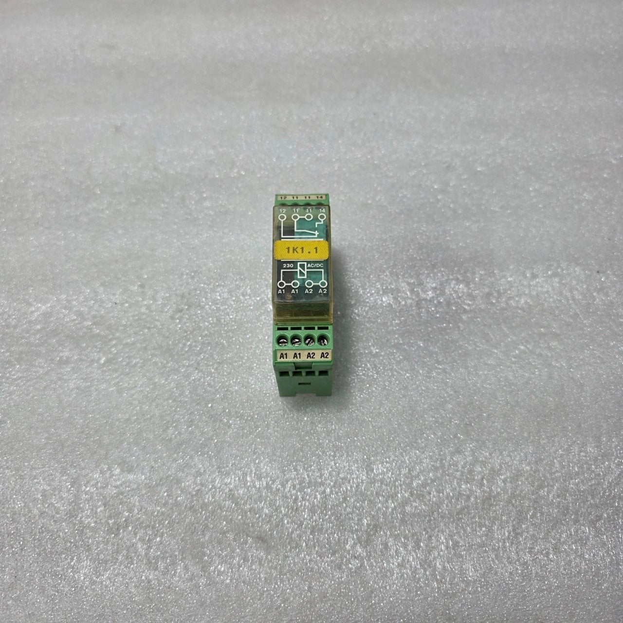 PHOENIX CONTACT EMG 22-REL/KSR-230/21 INTERFACE RELAY MODULE 2952855 230V AC/DC