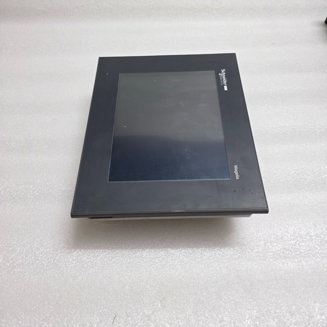 SCHNEIDER ELECTRIC HMIGTO4310 7.5-INCH ADVANCED TOUCHSCREEN PANEL HMI 24VDC