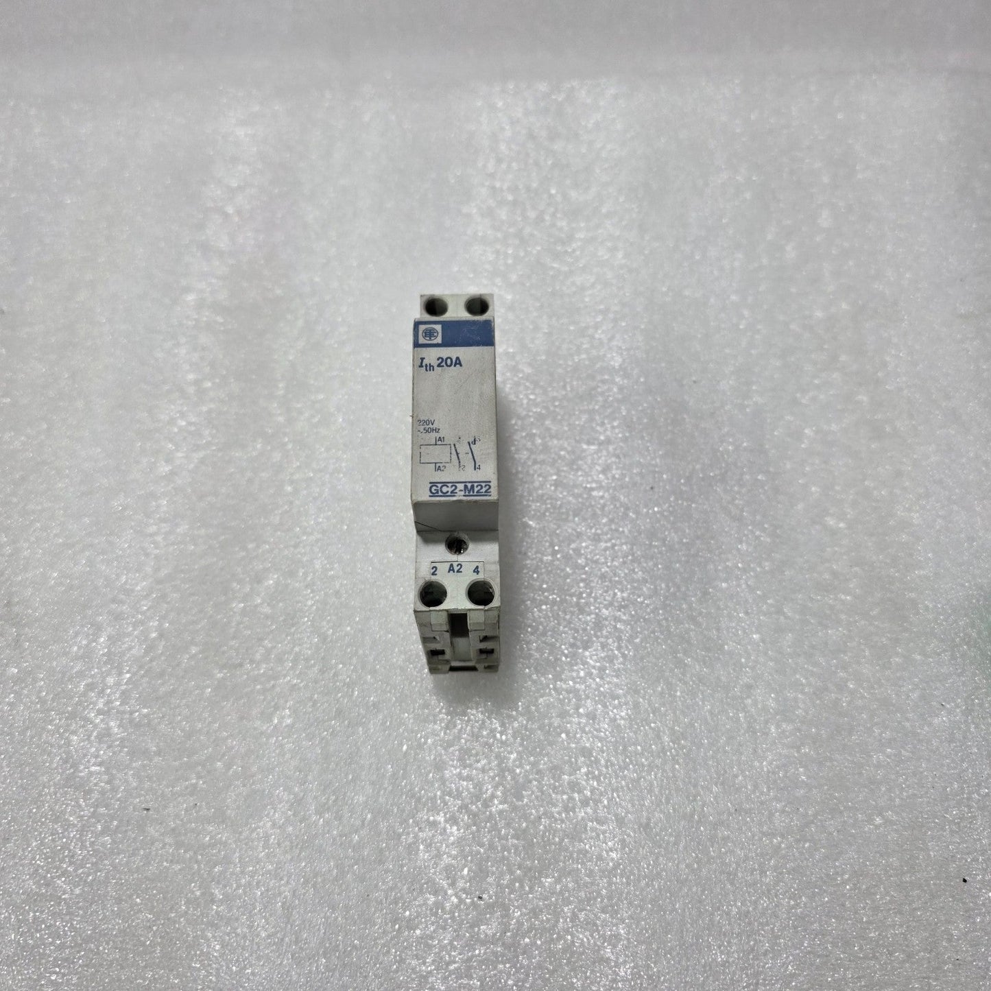 TELEMECANIQUE GC2-M22 MODULAR CONTACTOR RELAY 20A 230V AC COIL DIN RAIL MOUNT