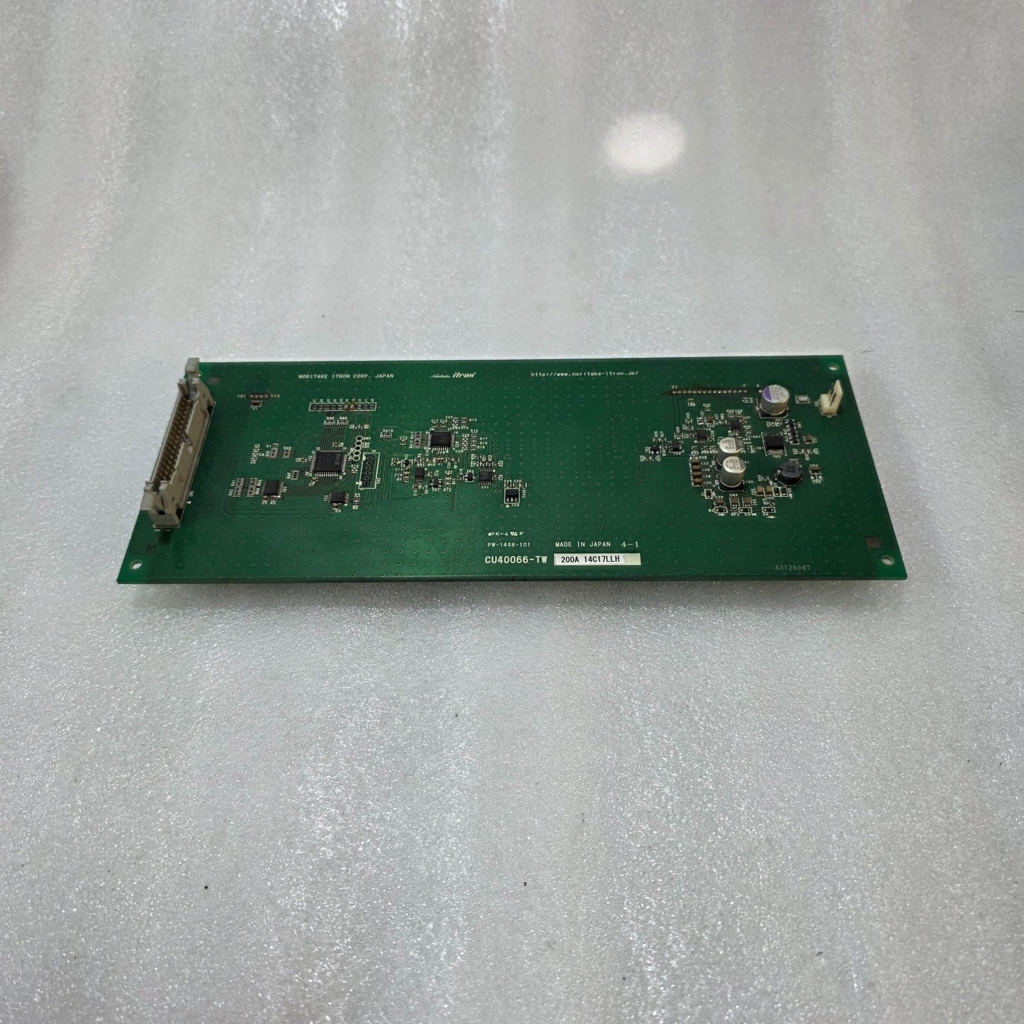 NORITAKE ITRON CU40066-TW DISPLAY MODULE 200A 14C17LLH MADE IN JAPAN PCB BOARD