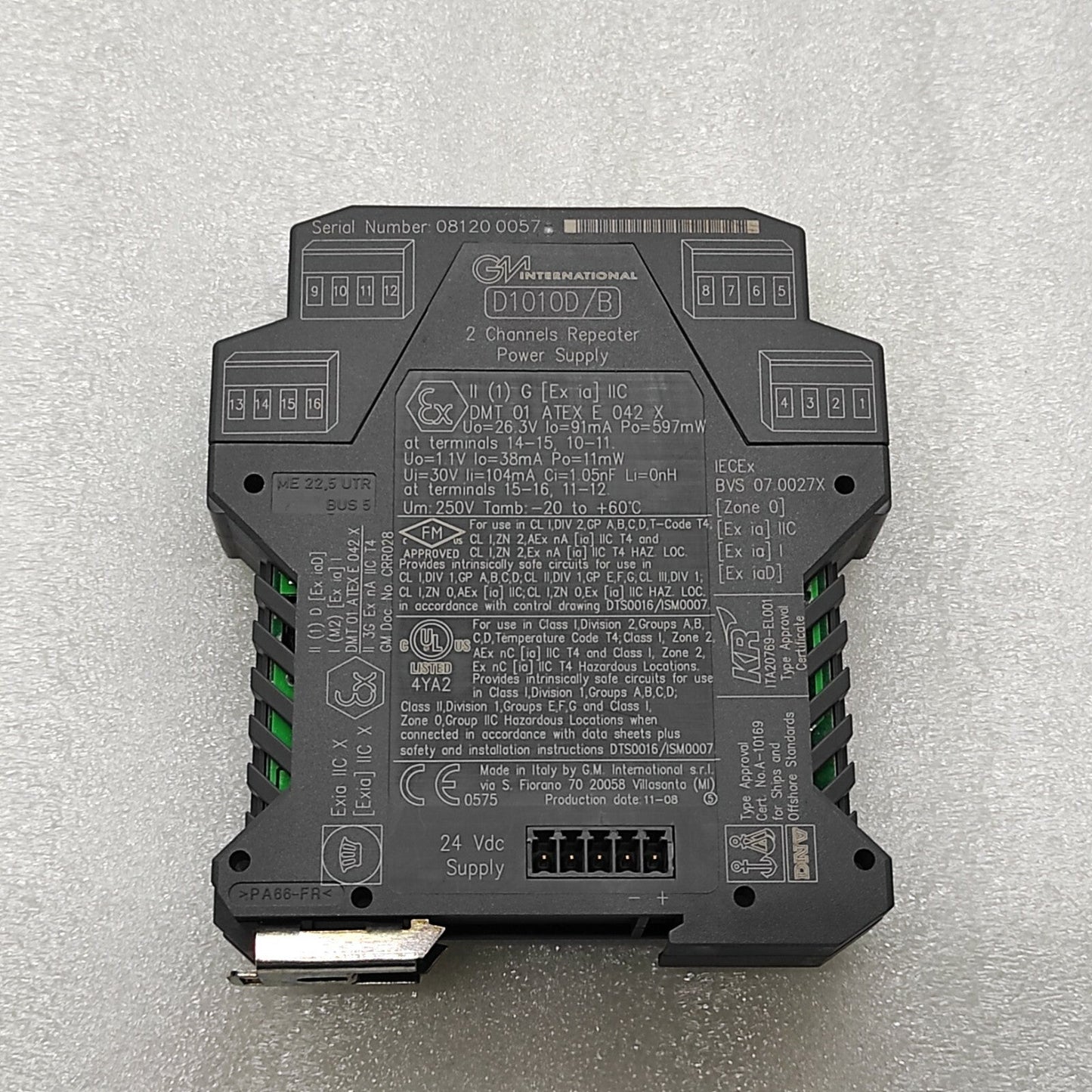 GM INTERNATIONAL D1010D/B 2-CHANNEL REPEATER POWER SUPPLY 24VDC D1010D