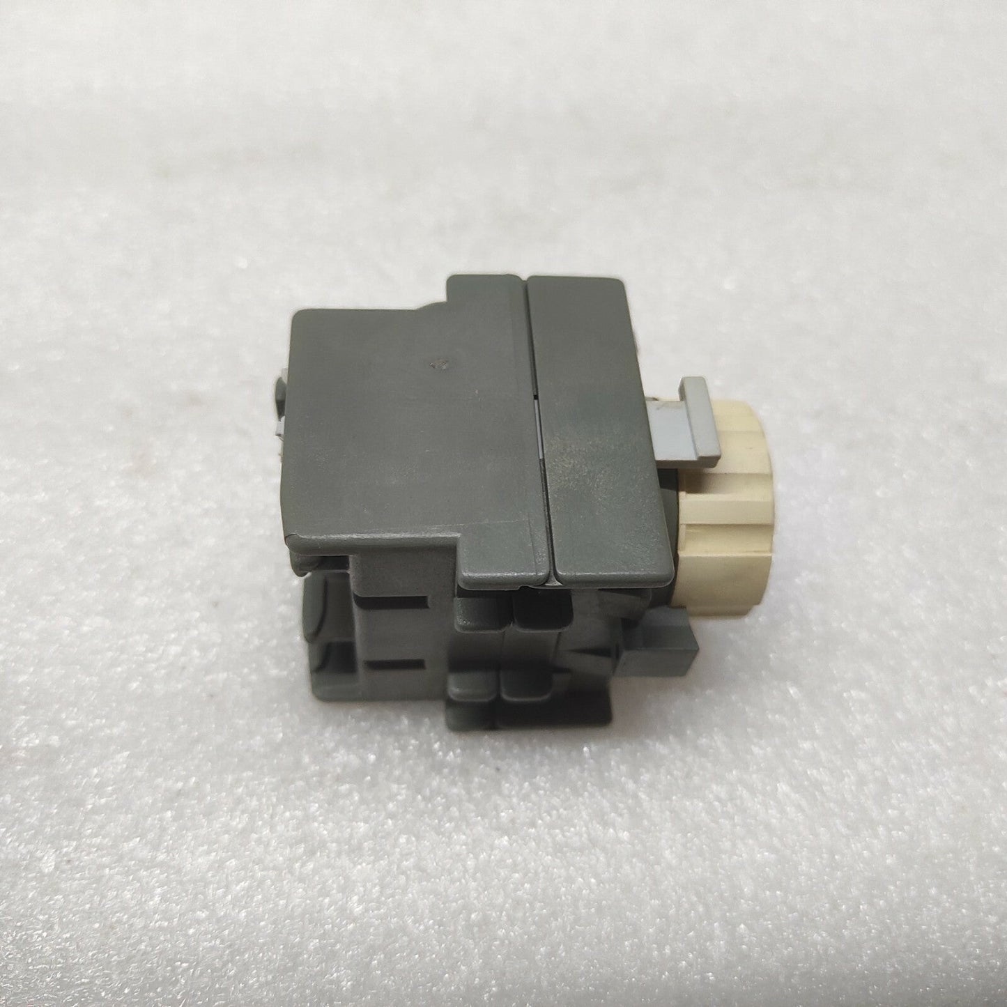 ABB TP40DA CONTACTOR TIMER 1SBN020300R1000  0.1-40SEC