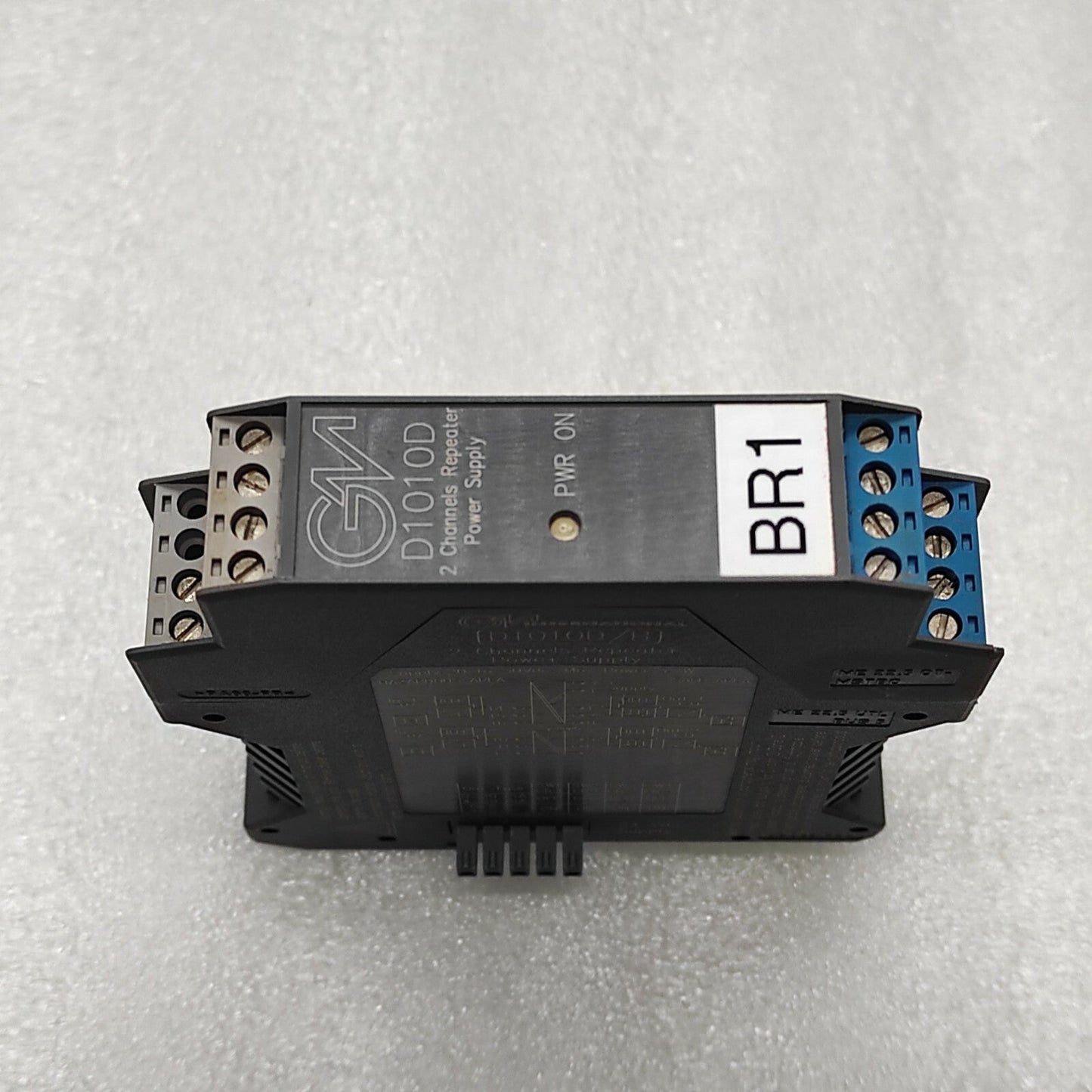 GM INTERNATIONAL D1010D/B 2-CHANNEL REPEATER POWER SUPPLY 24VDC D1010D
