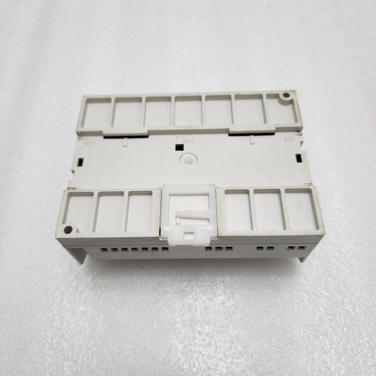 MITSUBISHI AL2-14MR-D APLHA 2 LOGIC MODULE AL214MRD