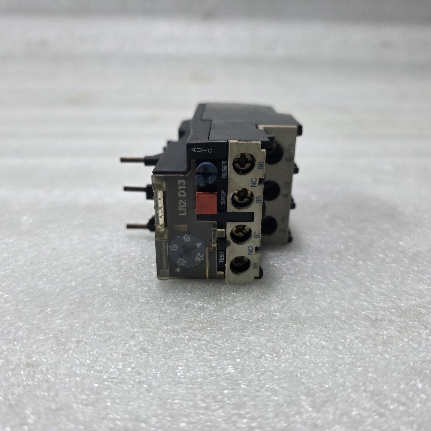 TELEMECANIQUE LR2 D13 THERMAL OVERLOAD RELAY 1.6–2.5A