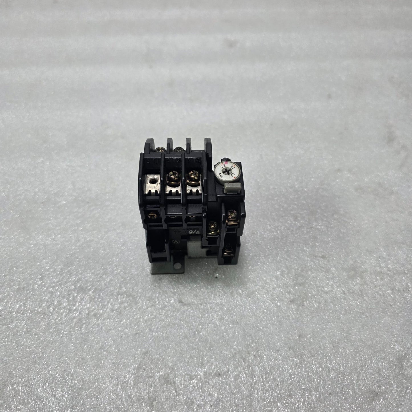 FUJI ELECTRIC TR-0 THERMAL OVERLOAD RELAY 2.8-4.2A
