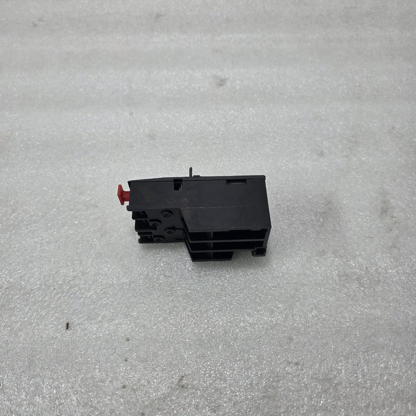 TELEMECANIQUE LR1-D09306 THERMAL OVERLOAD RELAY 1–1.6A MOTOR PROTECTION RELAY 60