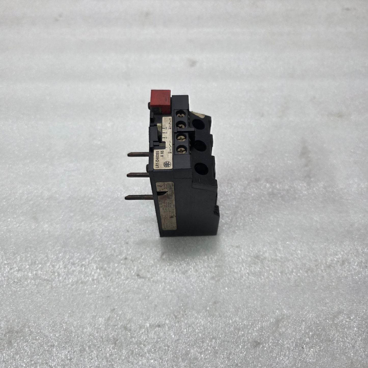 TELEMECANIQUE LR1-D40355-A65 THERMAL OVERLOAD RELAY 30A – 40A 1NO+1NC Up to 660V