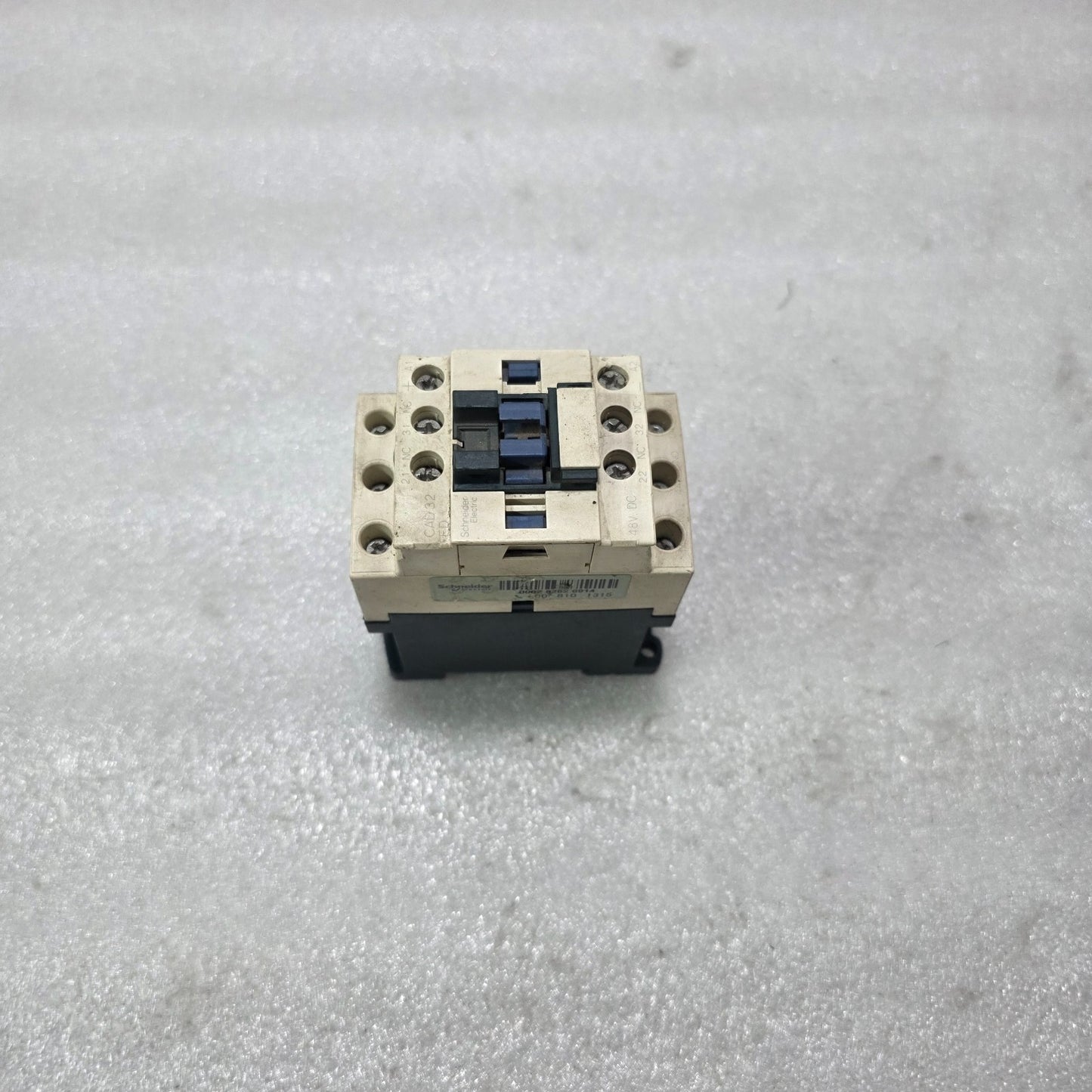 S ELECTRIC CAD32ED CONTROL RELAY 48V DC COIL 3NO+2NC