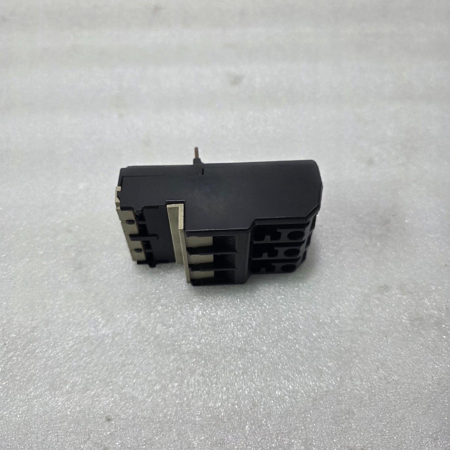 TELEMECANIQUE LR2D1306 THERMAL OVERLOAD RELAY TeSys D 1-1.6A CLASS 10