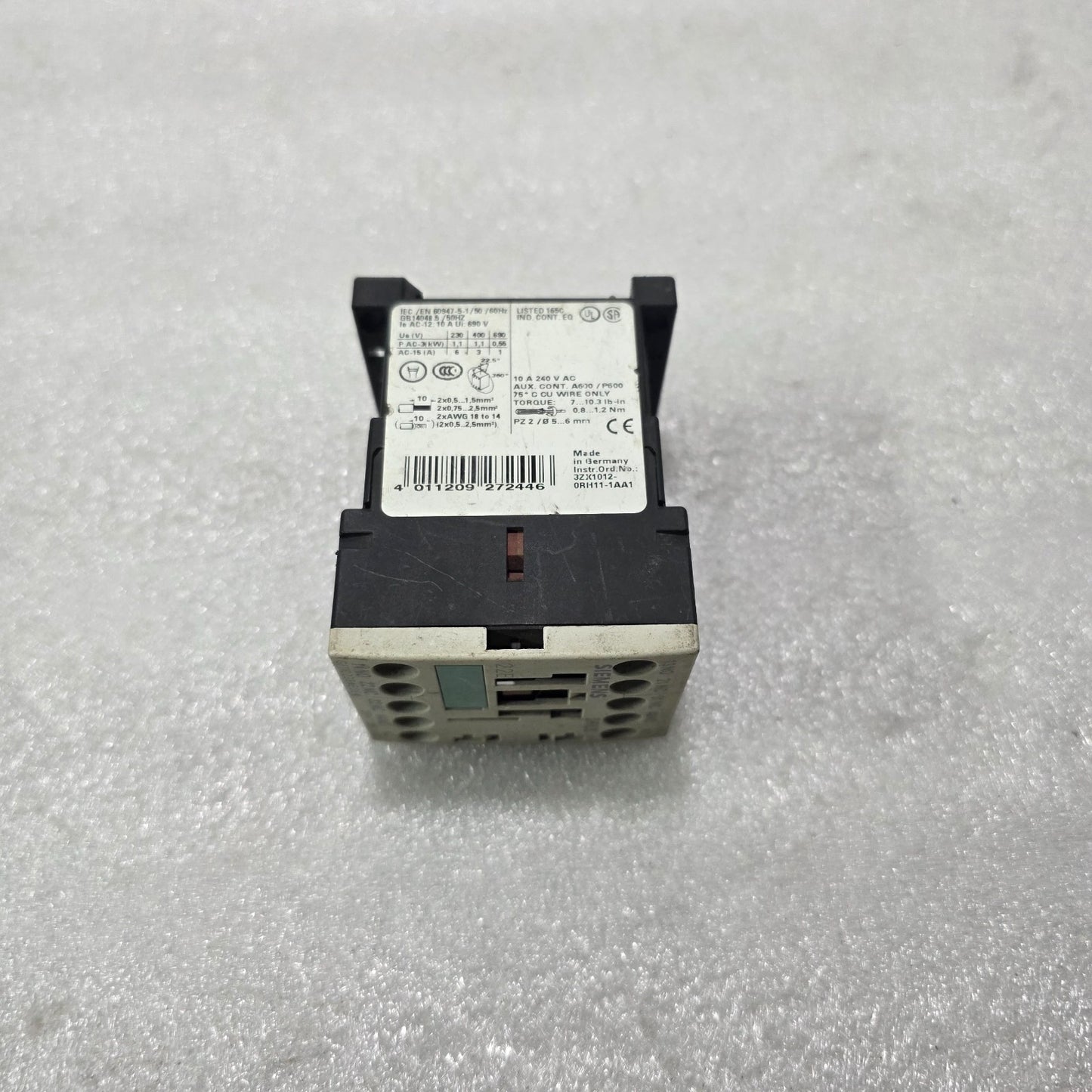 SIEMENS SIRIUS 3RH1122-1AP00 AUXILIARY CONTACTOR RELAY 4-POLE 2NO+2NC 230V AC