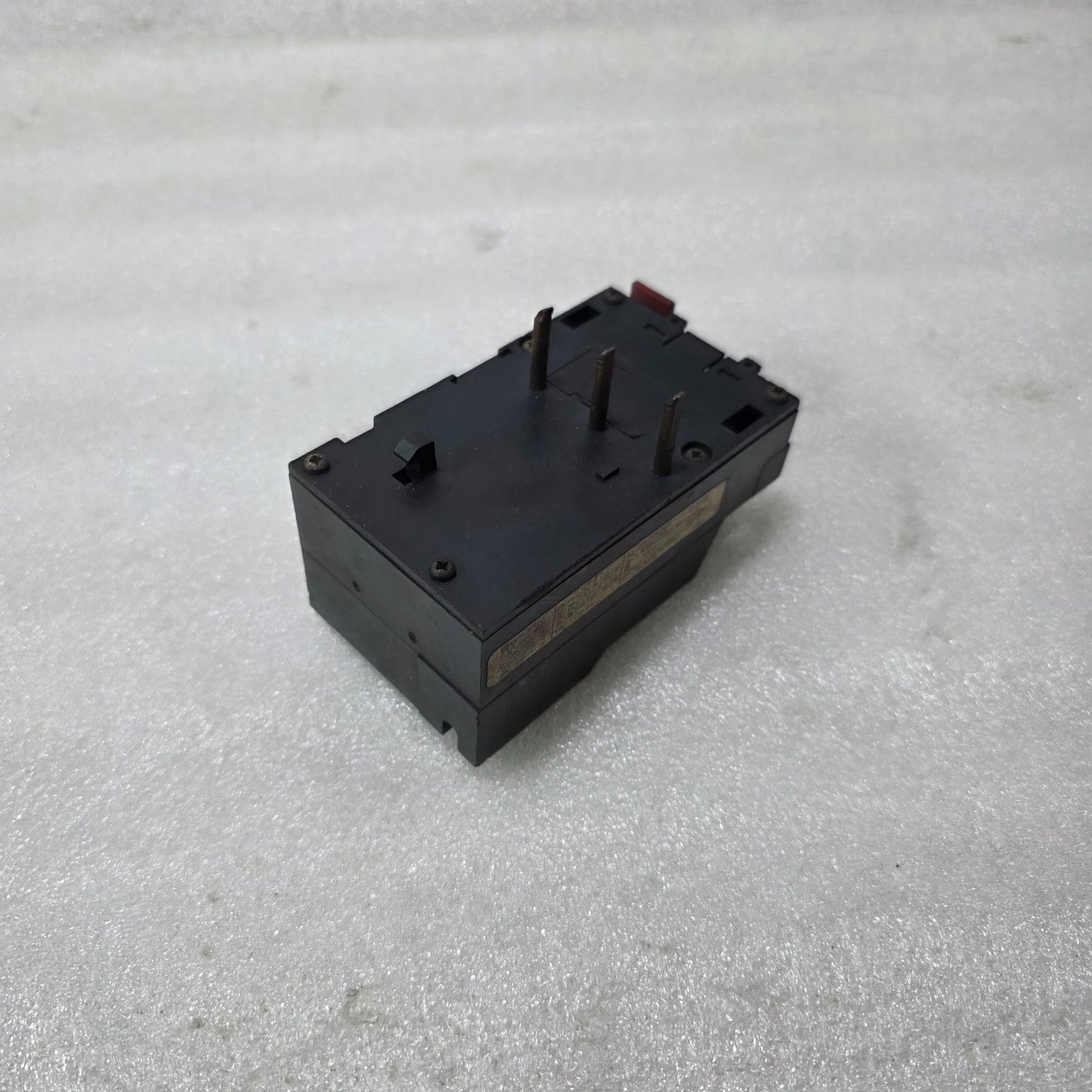 TELEMECANIQUE LR1-D63 THERMAL OVERLOAD RELAY 57A – 66A 1NO+1NC Up to 690V AC