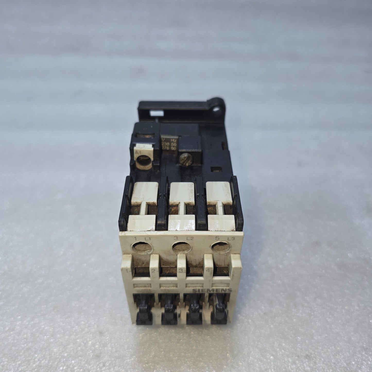 SIEMENS 3TF3200 AC CONTACTOR 3-POLE 230V 50/60HZ