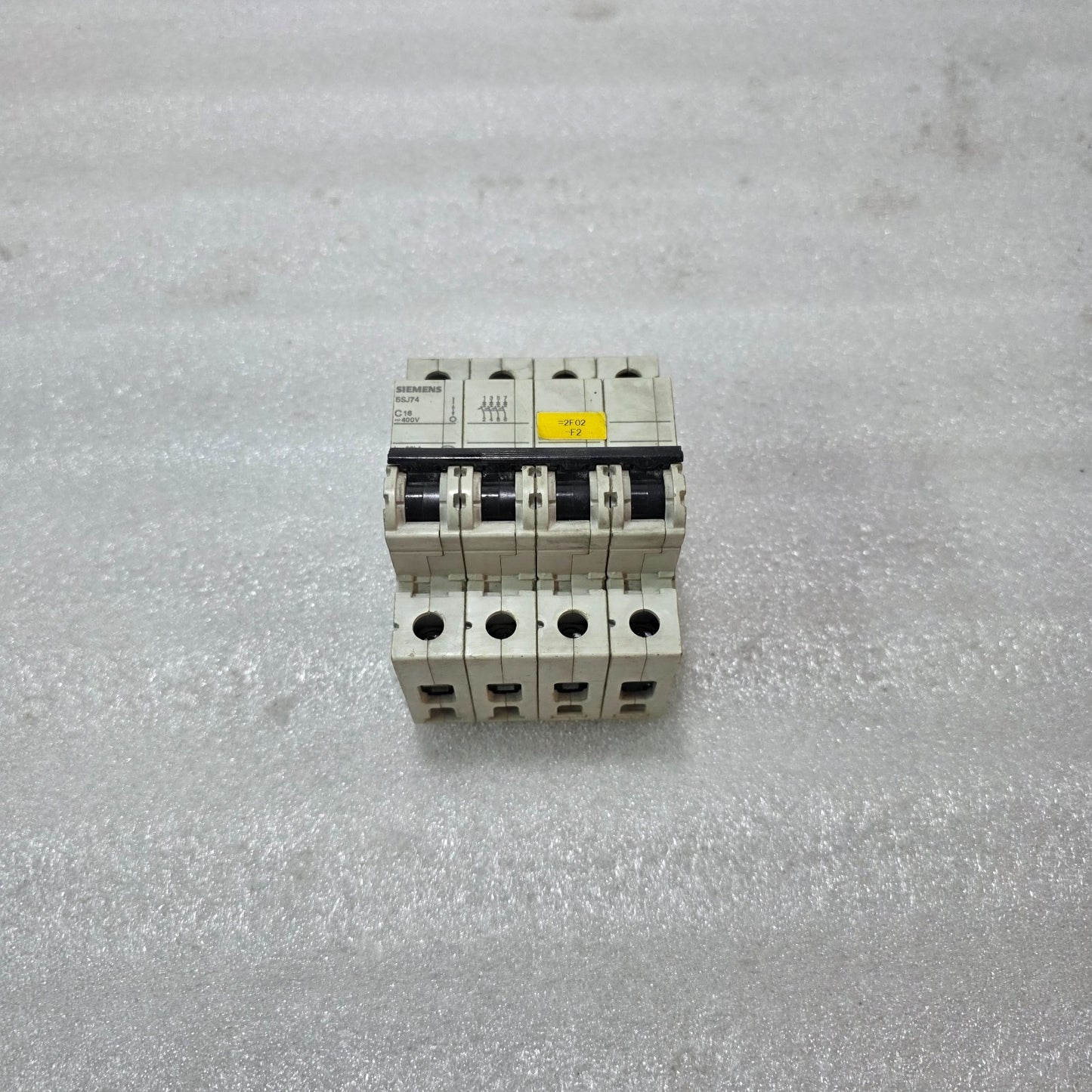 SIEMENS 5SJ74 16A 4-POLE TYPE C MCB 400V 20kA INDUSTRIAL CIRCUIT BREAKER