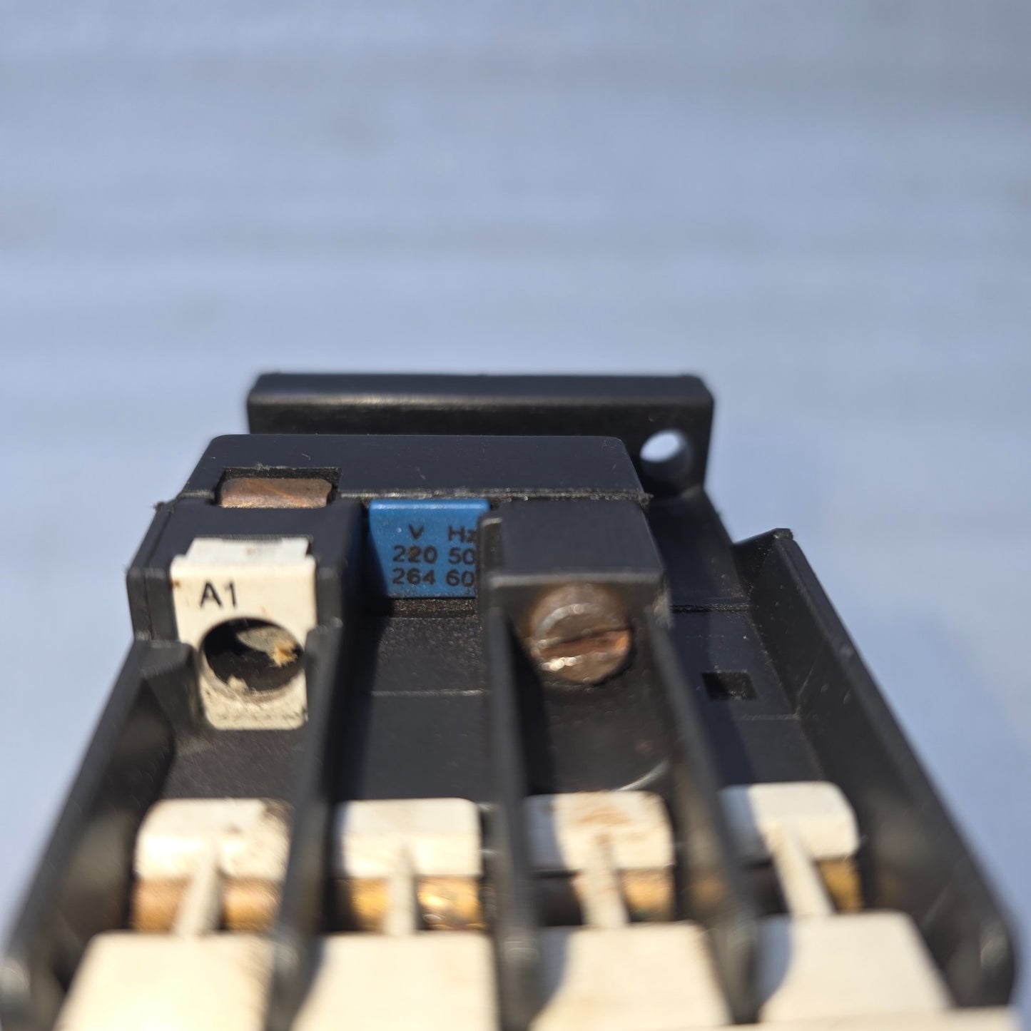 SIEMENS 3TF3010E AC CONTACTOR WITH 3UA5010 THERMAL OVERLOAD RELAY 220V 50/60HZ