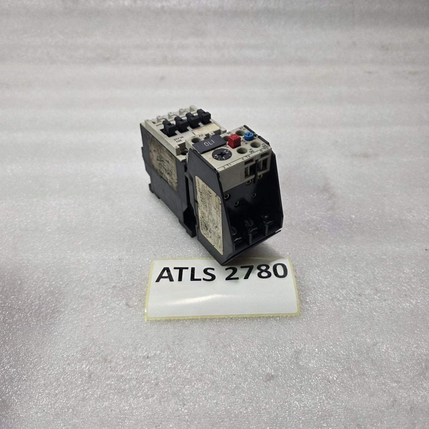 SIEMENS 3TF3010E AC CONTACTOR WITH 3UA5010 THERMAL OVERLOAD RELAY 220V 50/60HZ