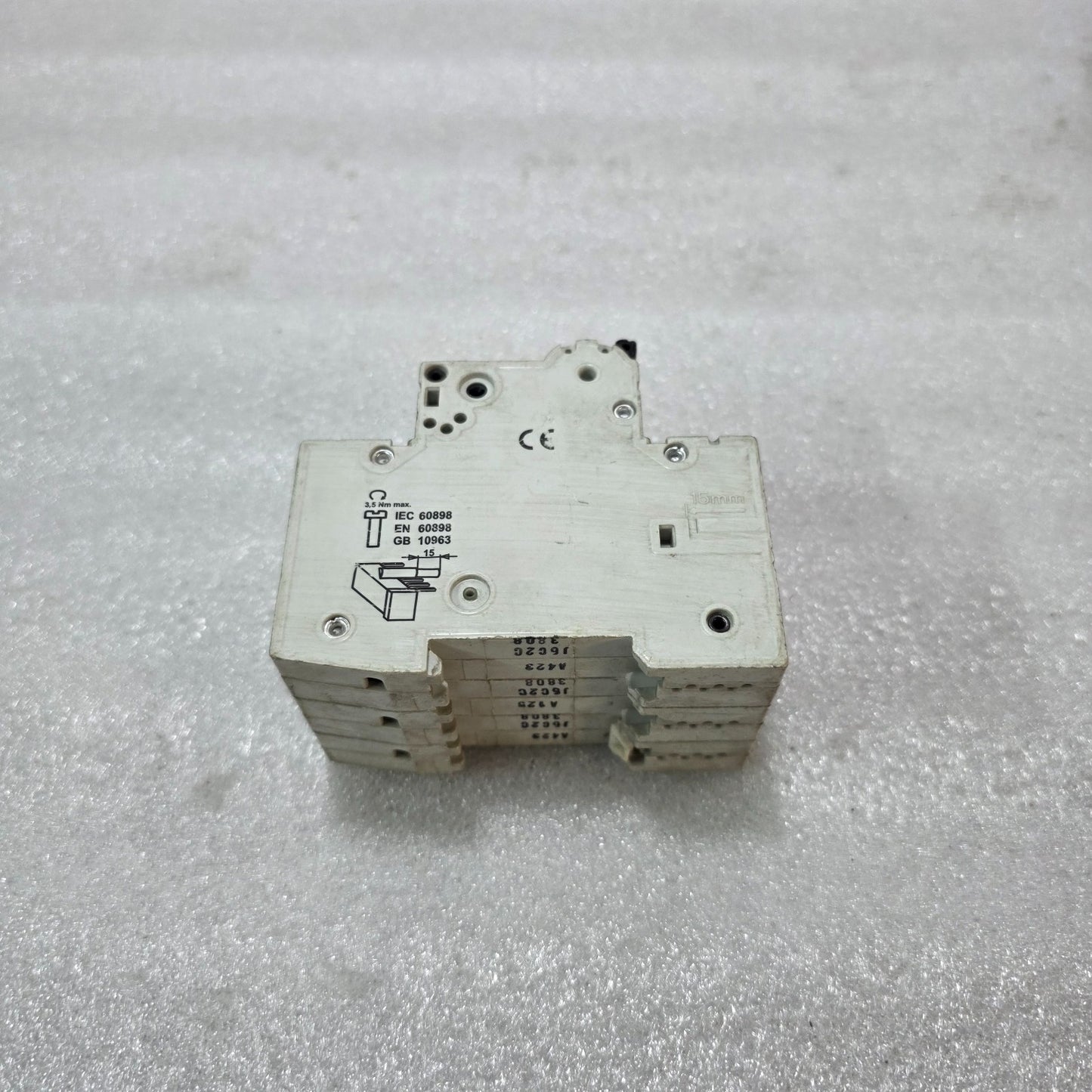 SIEMENS 5SJ63 2A 3-POLE TYPE C MCB 400V 6kA INDUSTRIAL CIRCUIT BREAKER