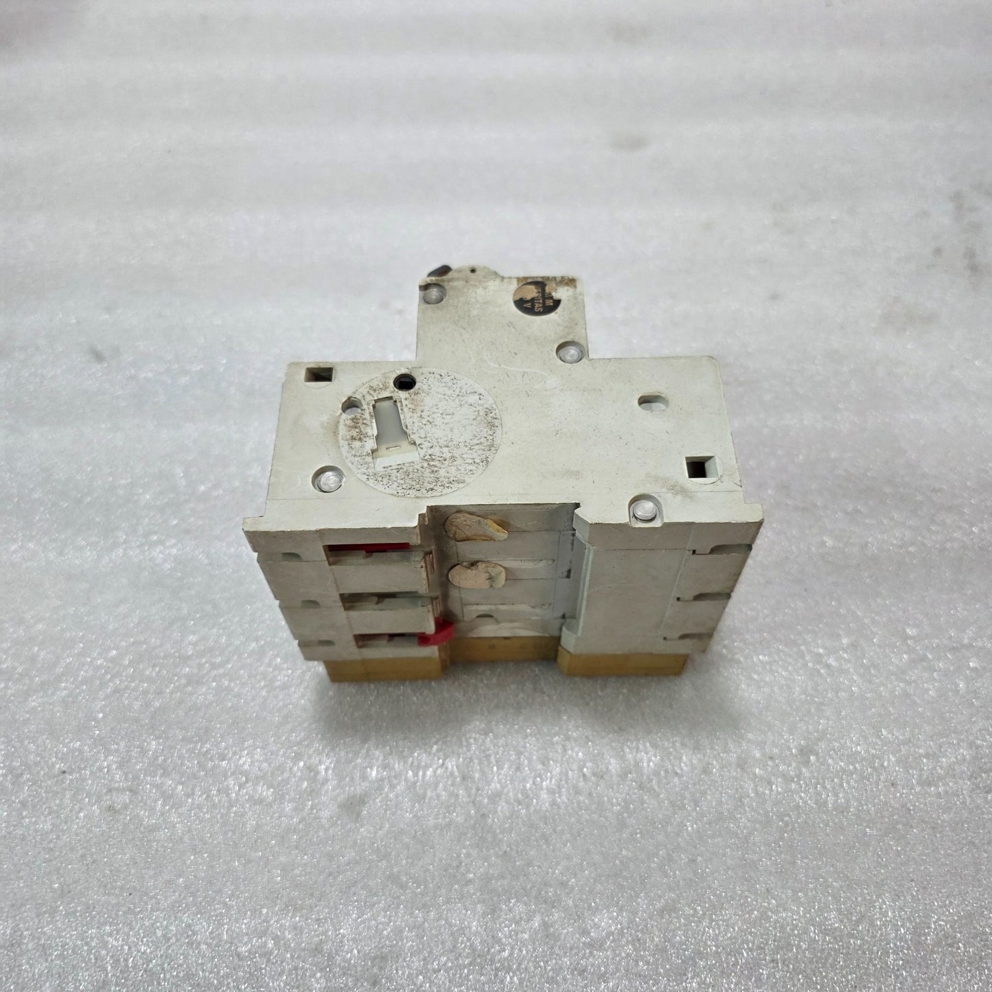 Merlin Gerin Multi9 C100 63A 3-Pole Type C MCB with SD-OF Auxiliary Contact Indu