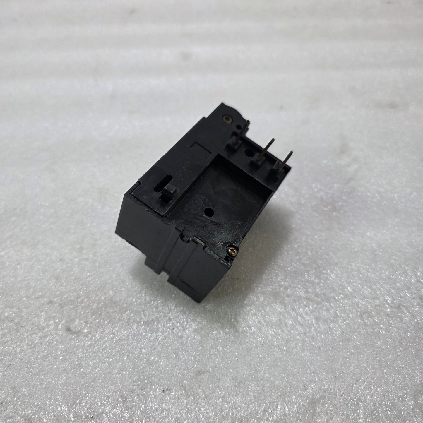 HYUNDAI HOR 1K 22 / HOR 1K22 THERMAL OVERLOAD RELAY 18A – 22A 1NO+1NC Up to 660V