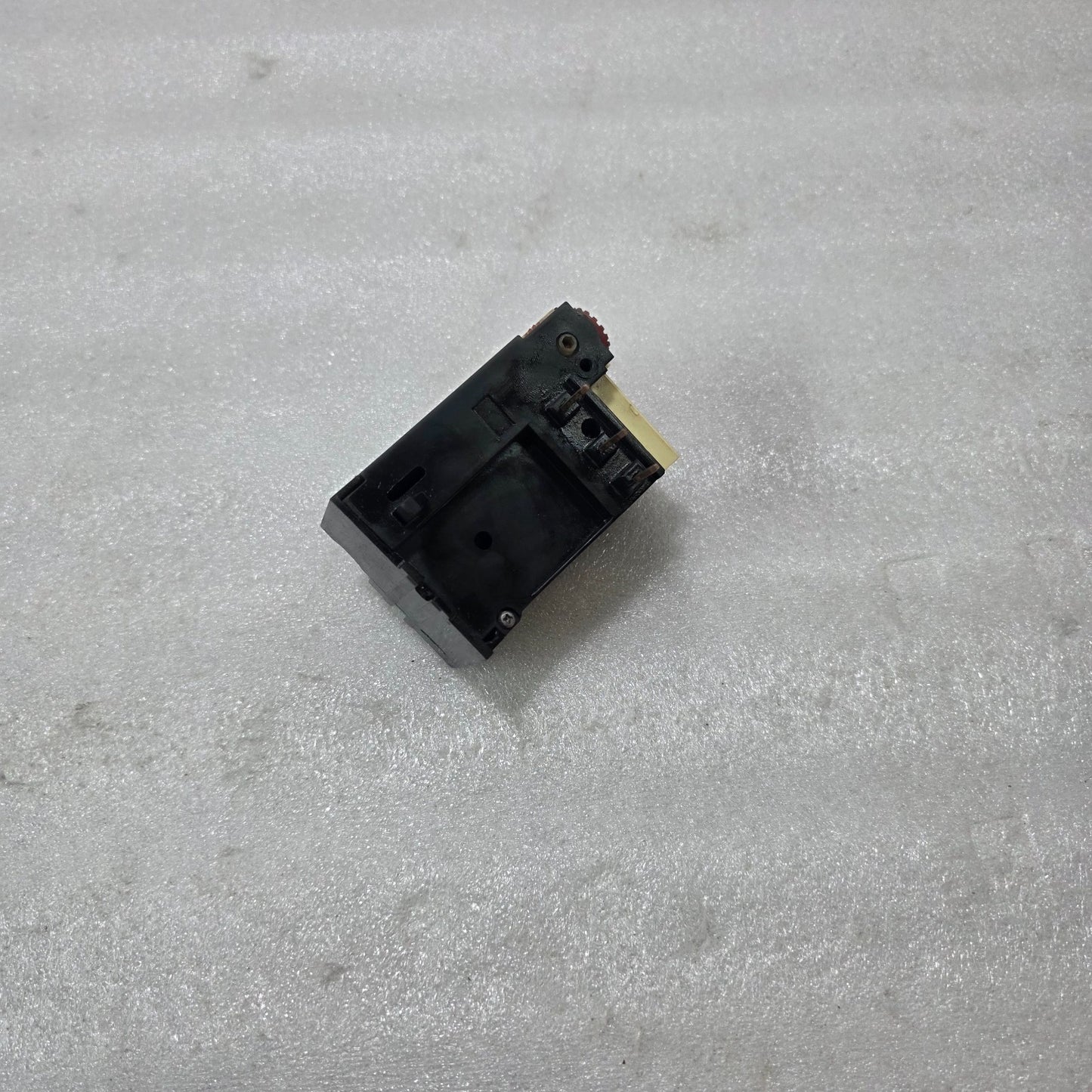 HYUNDAI HOR 1K 3 / HOR 1K3 THERMAL OVERLOAD RELAY 0.5A – 3A 1NO+1NC Up