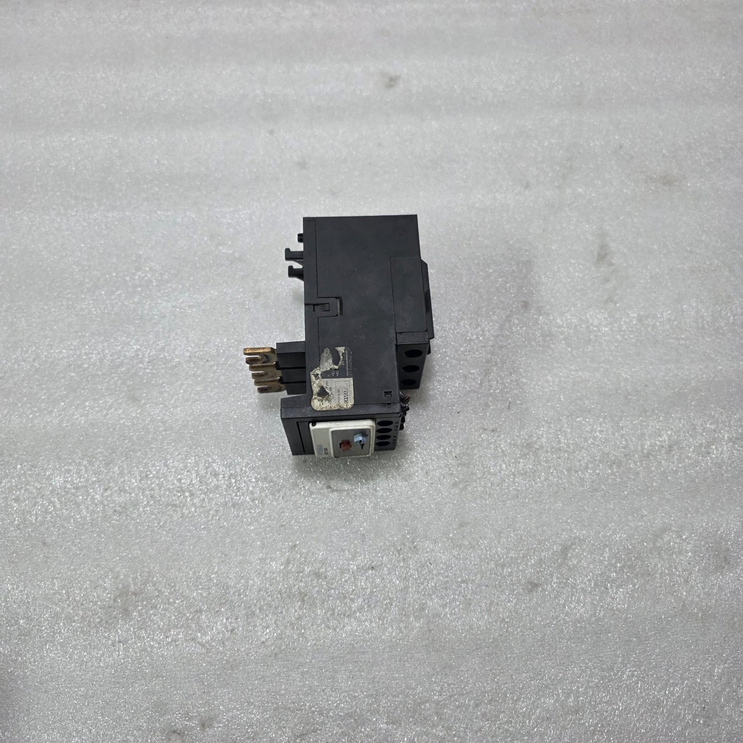 HYUNDAI ELECTRIC HGT65 / HGT 65 K THERMAL OVERLOAD RELAY 45A – 65A AUX 1NO IEC/E