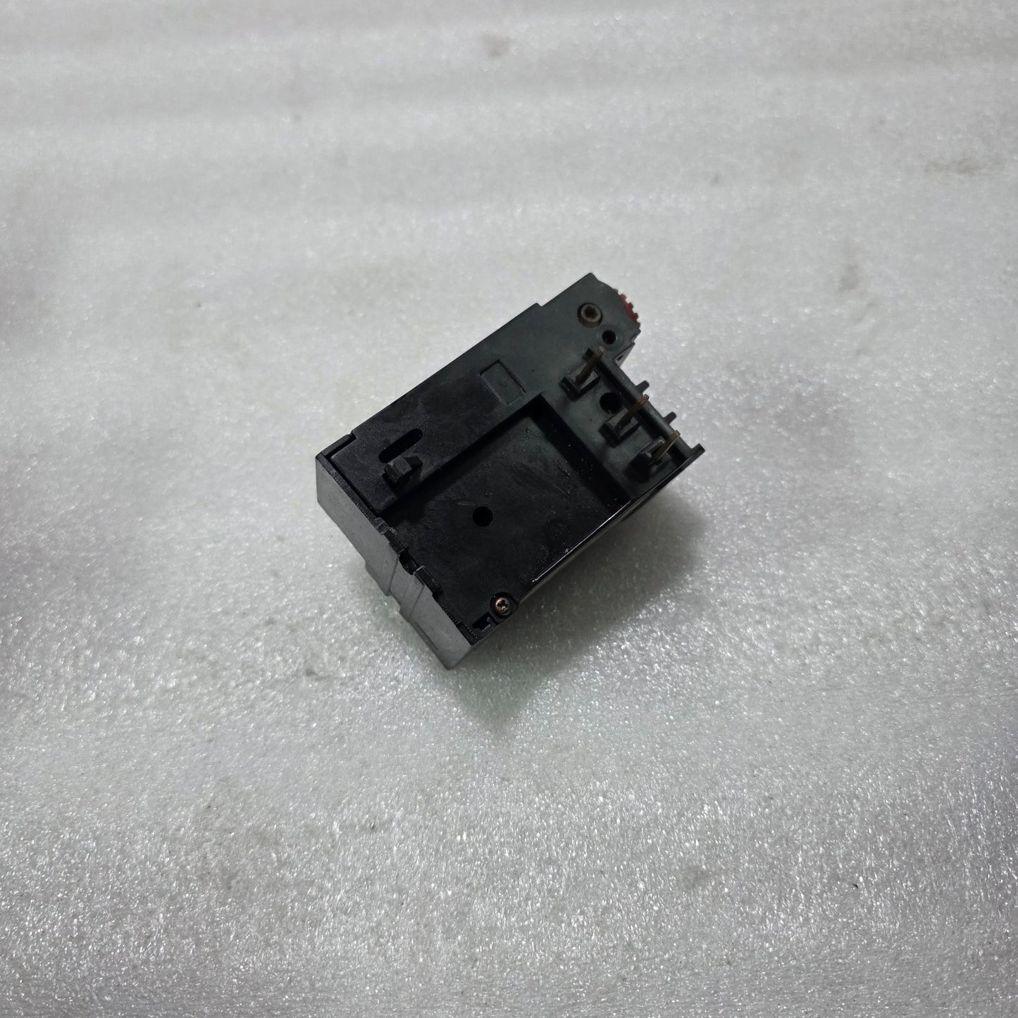 HYUNDAI HOR 1K 0.9 / HOR 1K0.9 THERMAL OVERLOAD RELAY 0.6A – 0.9A 1NO+1NC Up to