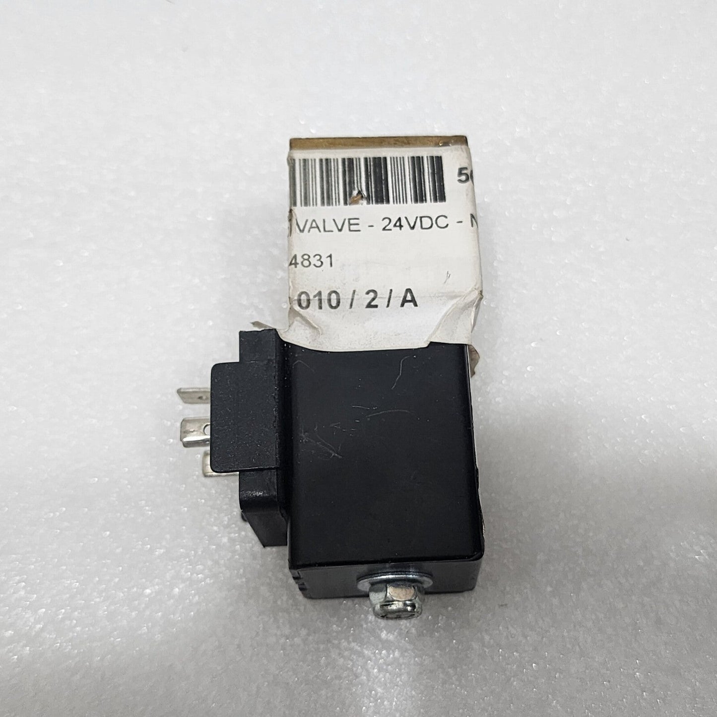 STAIGER 631-016 SOLENOID VALVE MA 422-003V  27 SAW 24VDC 0-8 BAR