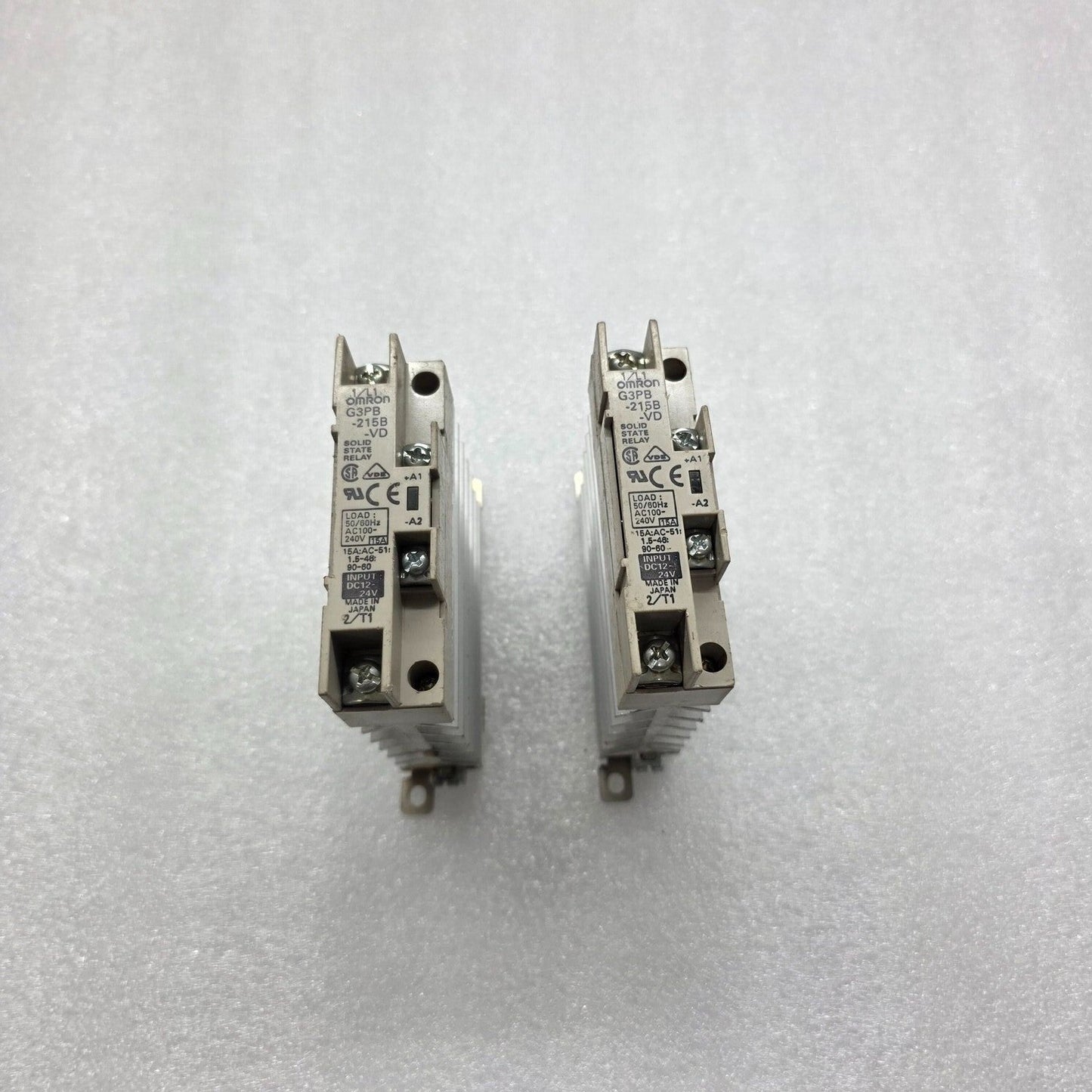 OMRON G3PB-215B-VD SOLID STATE RELAY