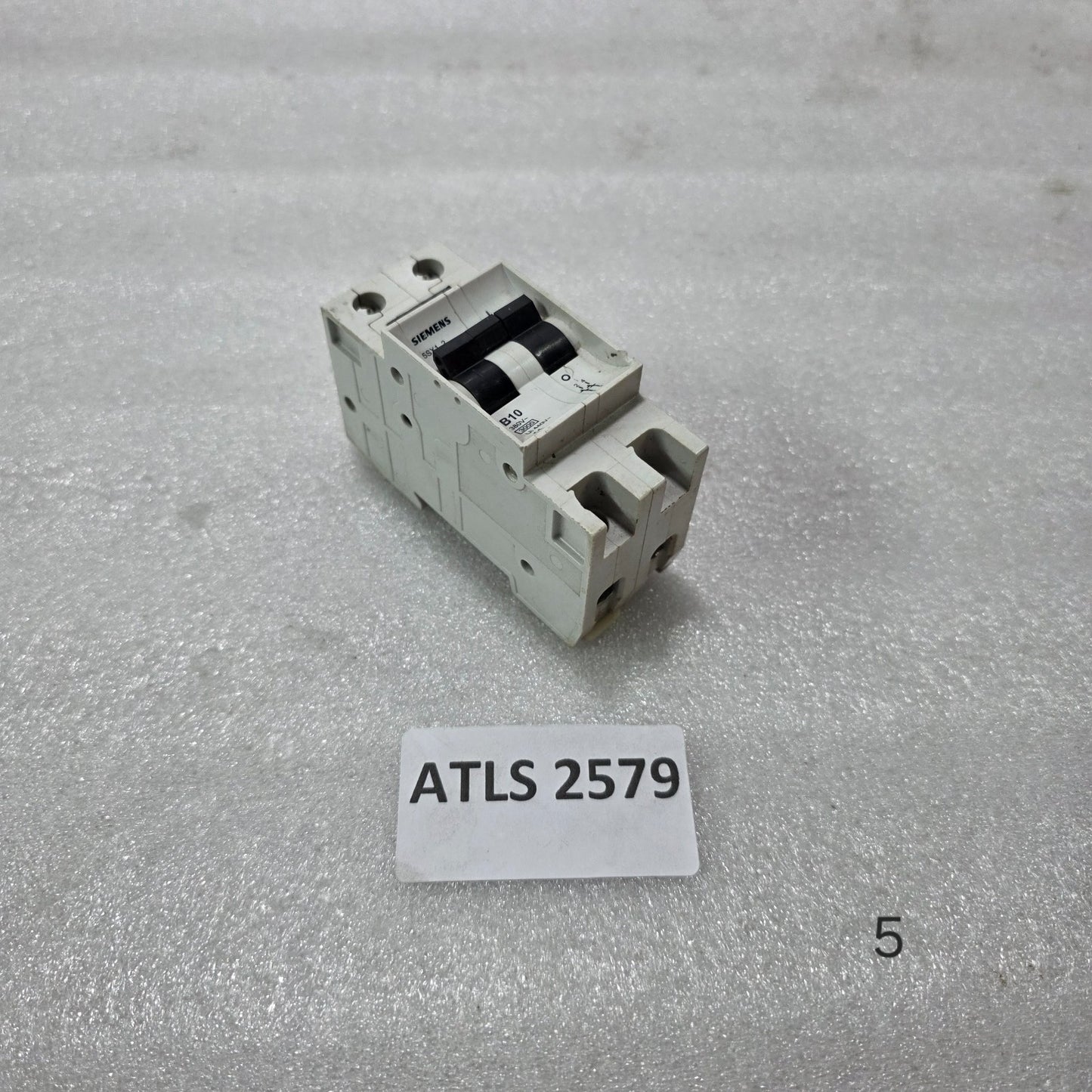 SIEMENS 5SX12 10A 2-POLE TYPE B MCB 380V 440V 3kA INDUSTRIAL CIRCUIT BREAKER