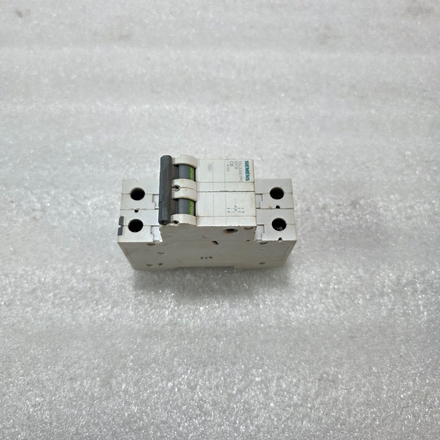 SIEMENS 5SL6206-7RC 6A 2-POLE TYPE C MCB 415V 7.5kA INDUSTRIAL CIRCUIT BREAKER