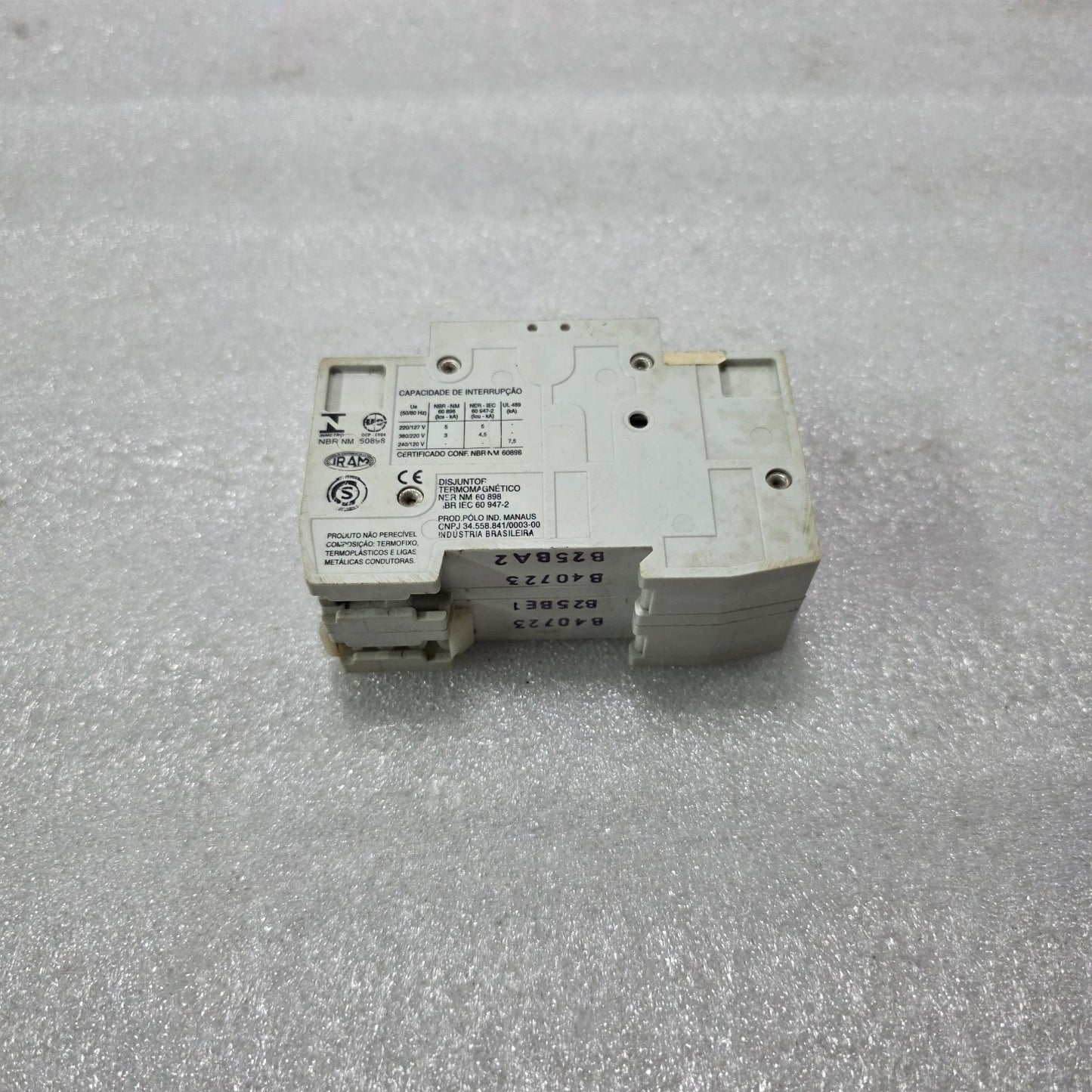 SIEMENS 5SX12 25A 2-POLE TYPE B MCB 380V 440V 3kA INDUSTRIAL CIRCUIT BREAKER