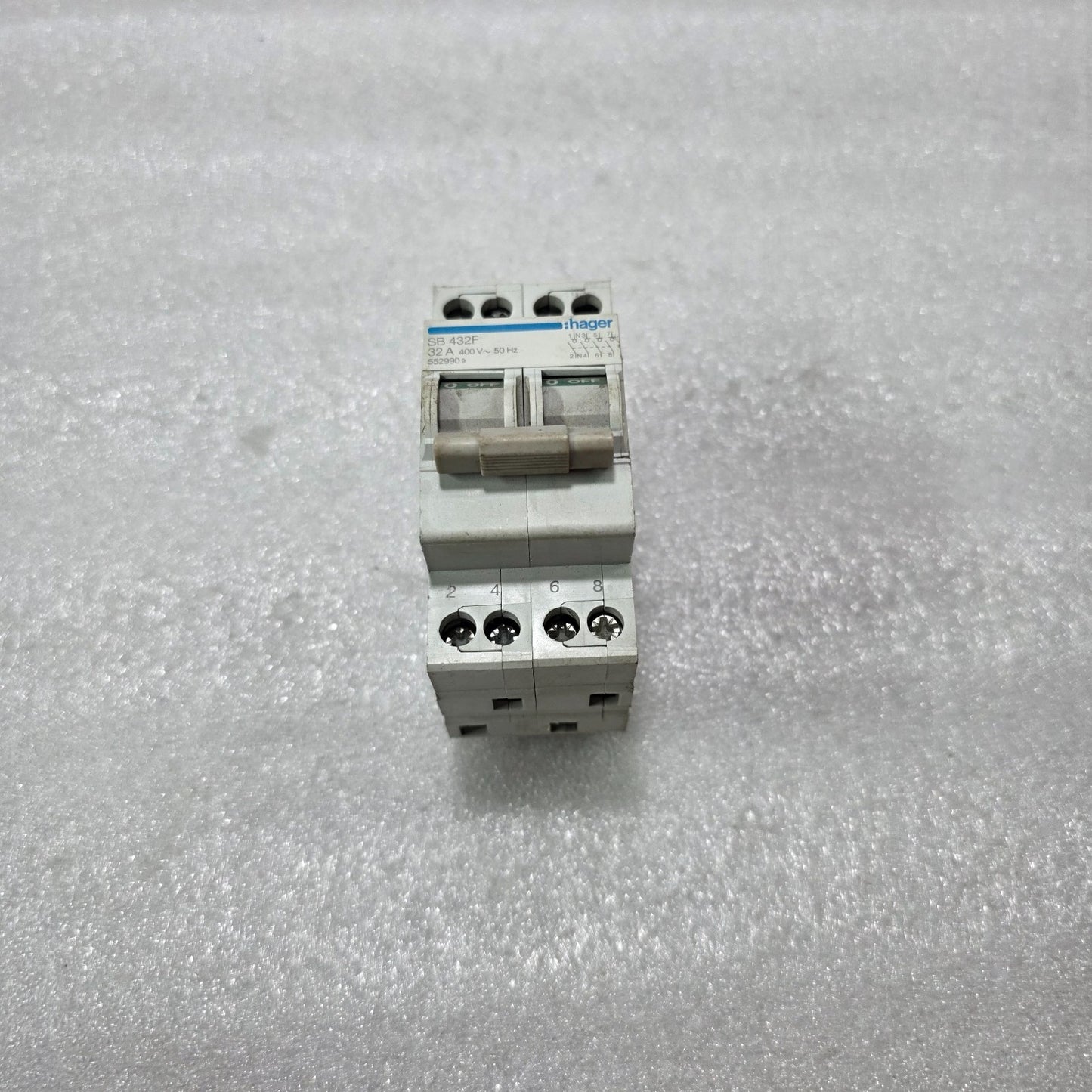 HAGER SB432F 32A 4-POLE CHANGEOVER TRANSFER SWITCH 400V DIN RAIL INDUSTRIAL