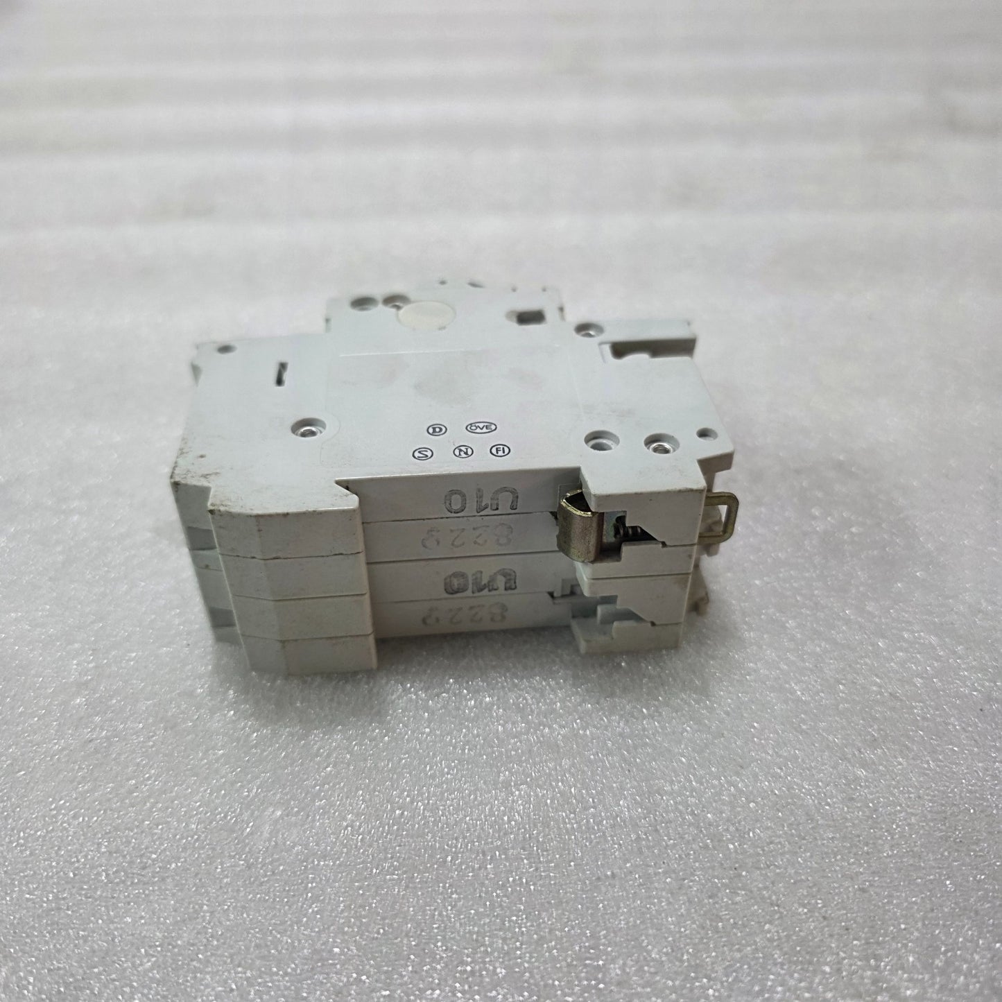 ABB STOTZ-KONTAKT S272-U10 10A 2-POLE TYPE U MCB 415V 6kA INDUSTRIAL CIRCUIT BRE