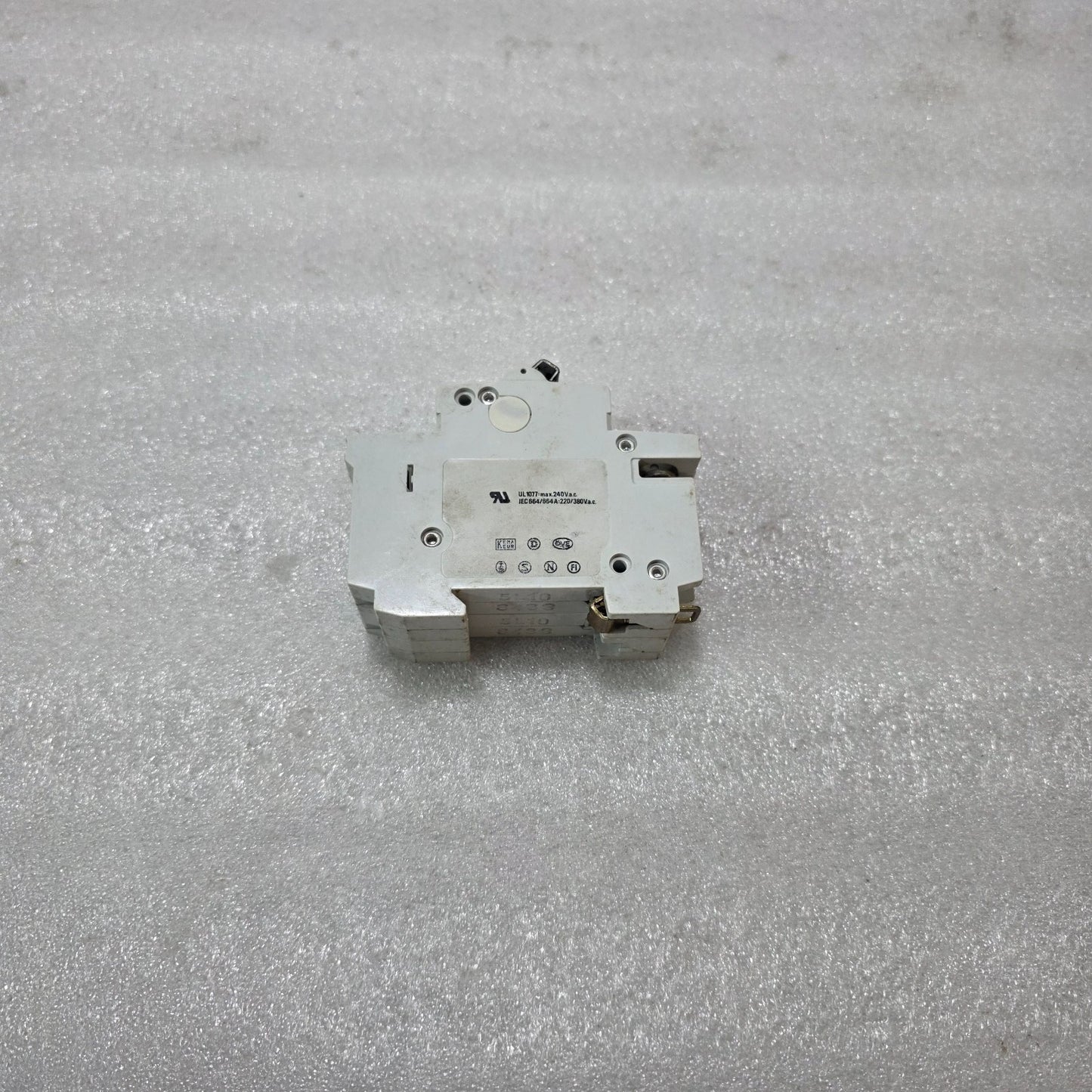 ABB STOTZ-KONTAKT S252-L10 10A 2-POLE TYPE L MCB 415V 6kA INDUSTRIAL CIRCUIT BRE
